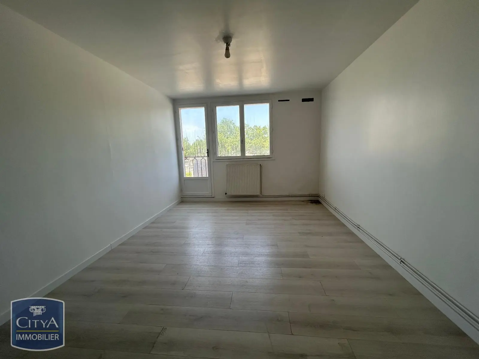 Photo 3 Appartement 1 pièce 27.06m²
