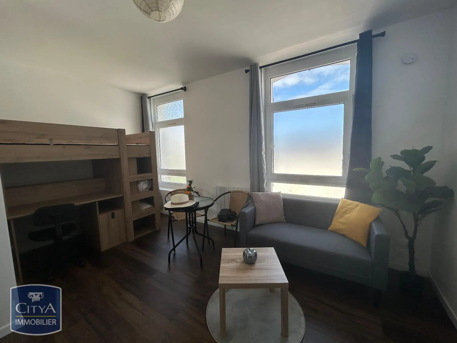 Photo 1 Appartement 1 pièce 23.21m²