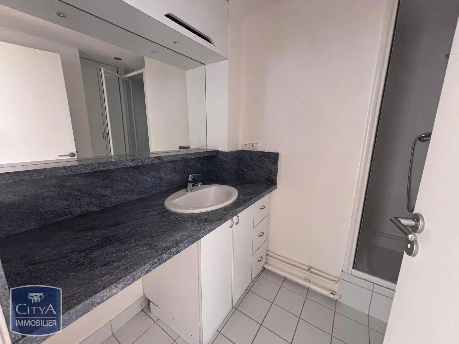 Photo 12 Appartement 4 pièces 67.86m²