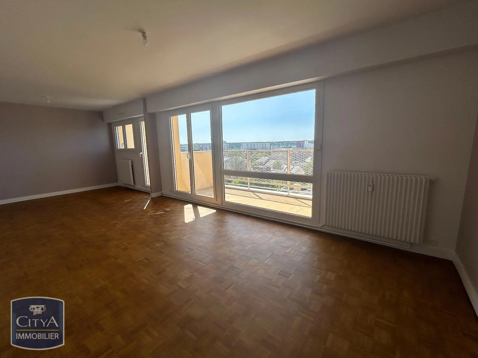 Photo 3 Appartement 4 pièces 74.96m²