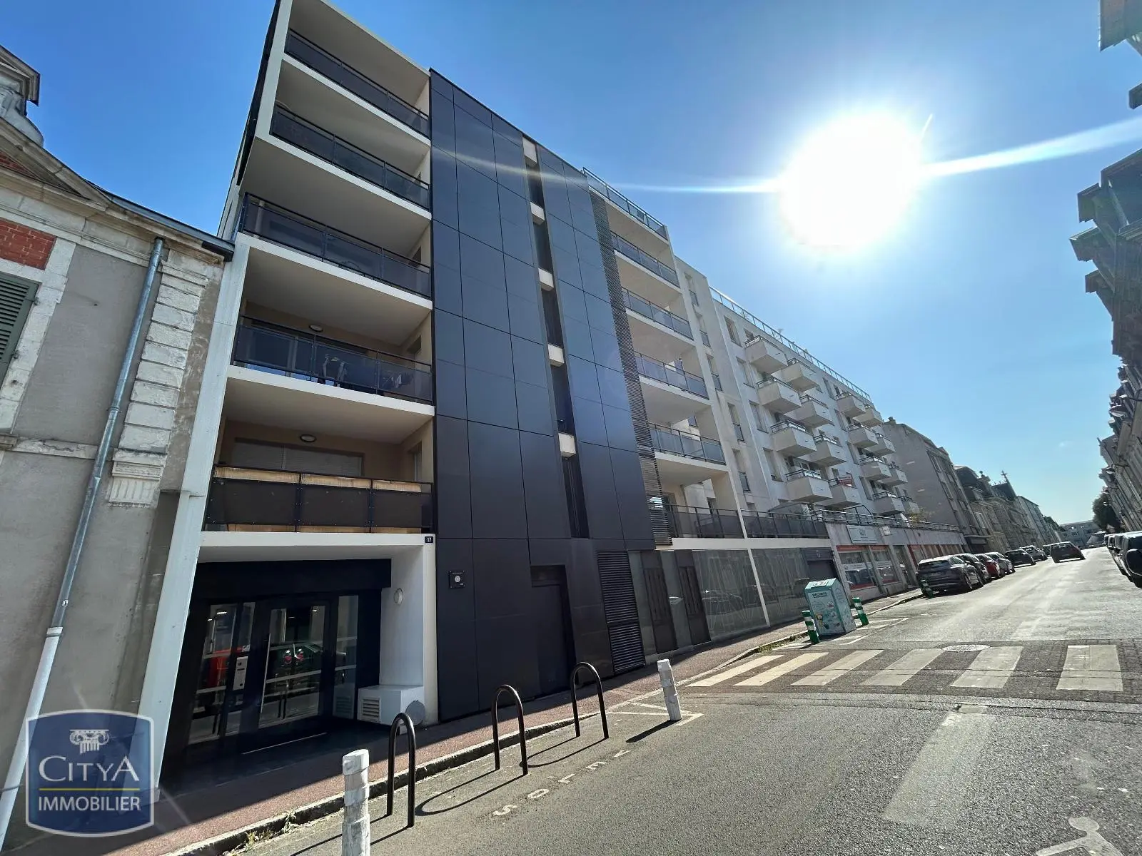 Photo 1 Appartement 1 pièce 23.46m²
