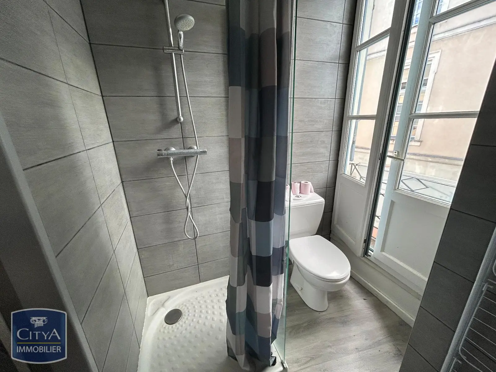 Photo 6 Appartement 1 pièce 24.98m²