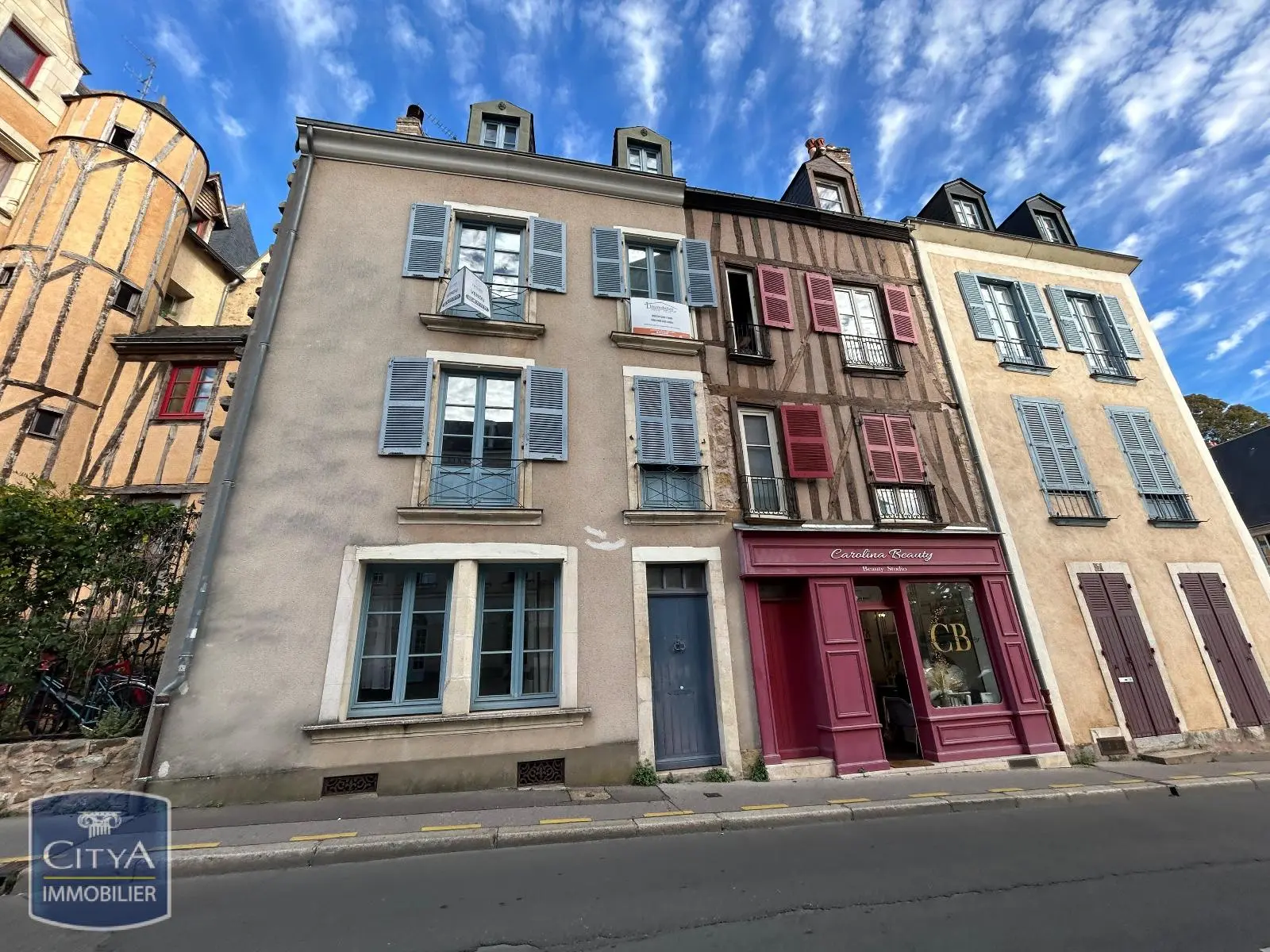 Photo 1 Appartement 1 pièce 24.98m²