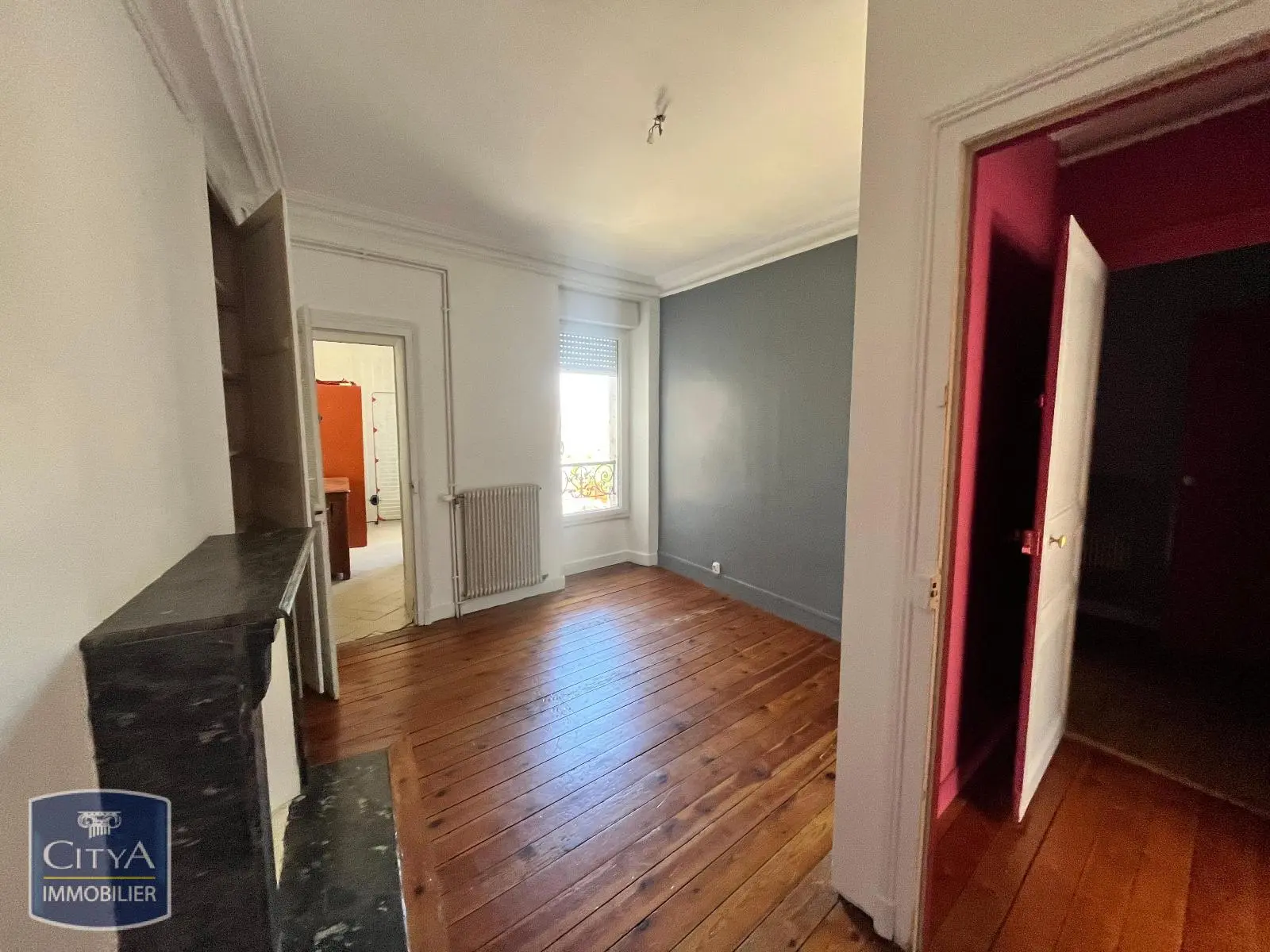 A LOUER LE MANS LOCATION 6 PIECES CENTRE VILLE PROCHE COMMERCES ET TRANSPORT TERRASSE ET CAVE
