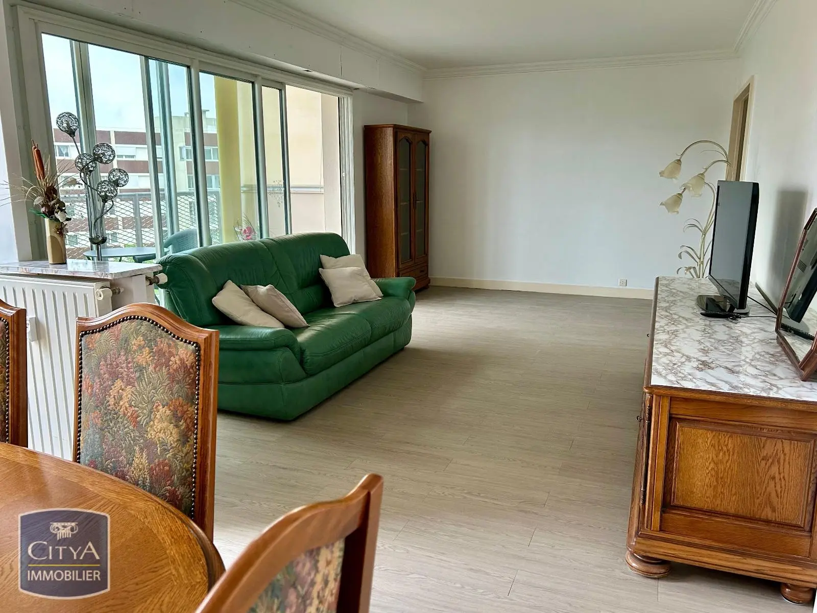 Photo 1 Appartement 4 pièces 77.26m²