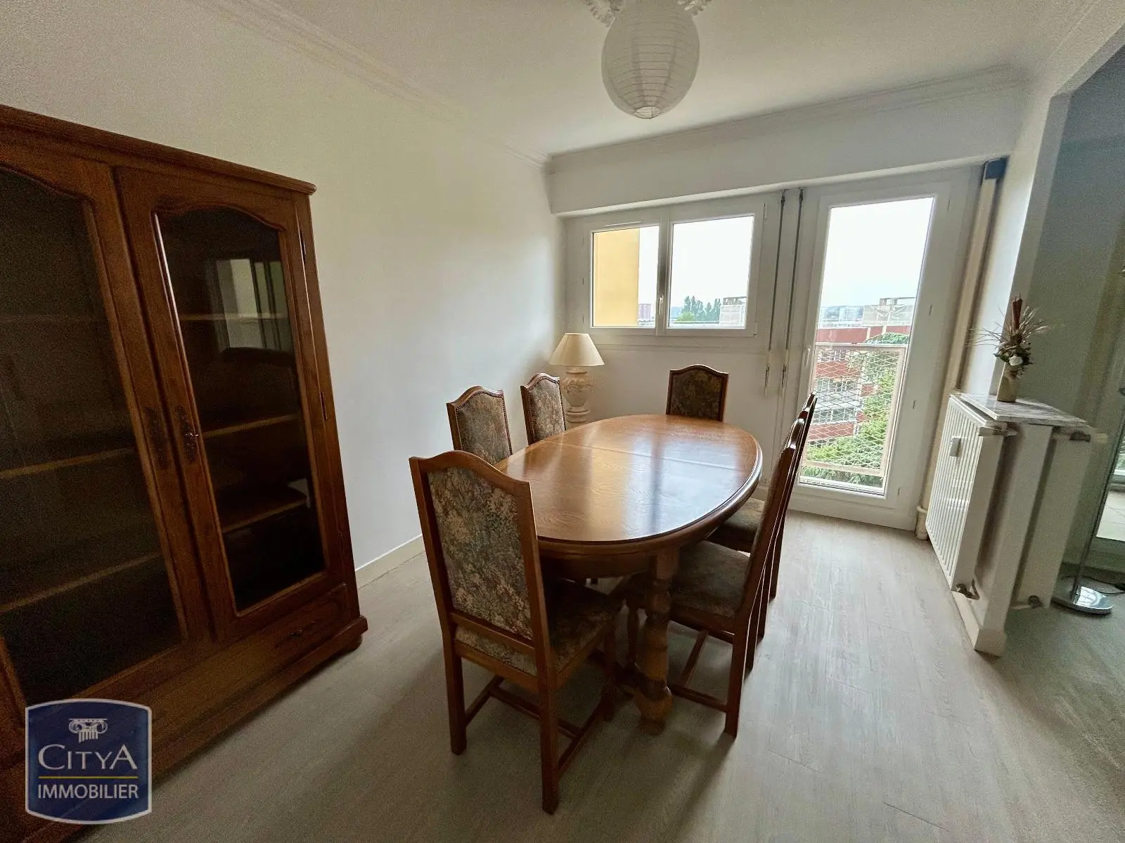 Photo 2 Appartement 4 pièces 77.26m²
