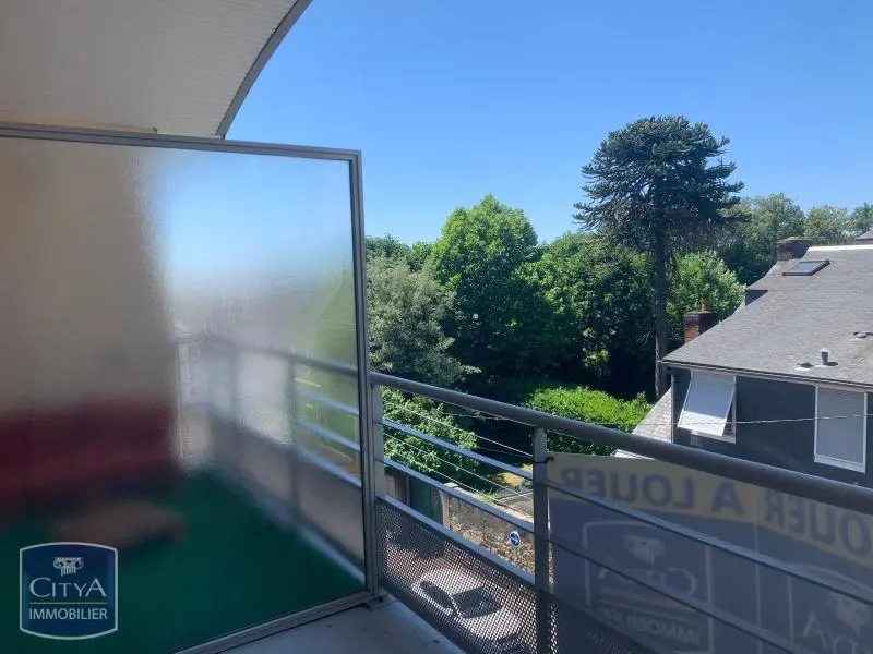 A LOUER LE MANS T2 LOCATION BOLLEE PARKING