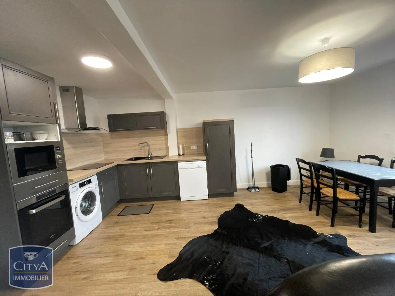 Photo 2 Appartement 2 pièces 55.42m²