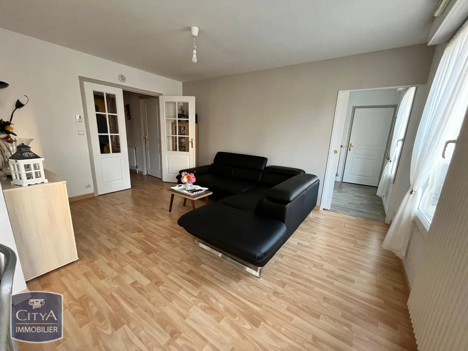 Photo 2 Appartement 2 pièces 55.65m²