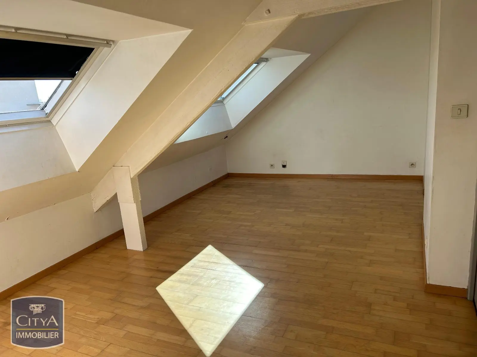 Photo 2 Appartement 1 pièce 13.38m²