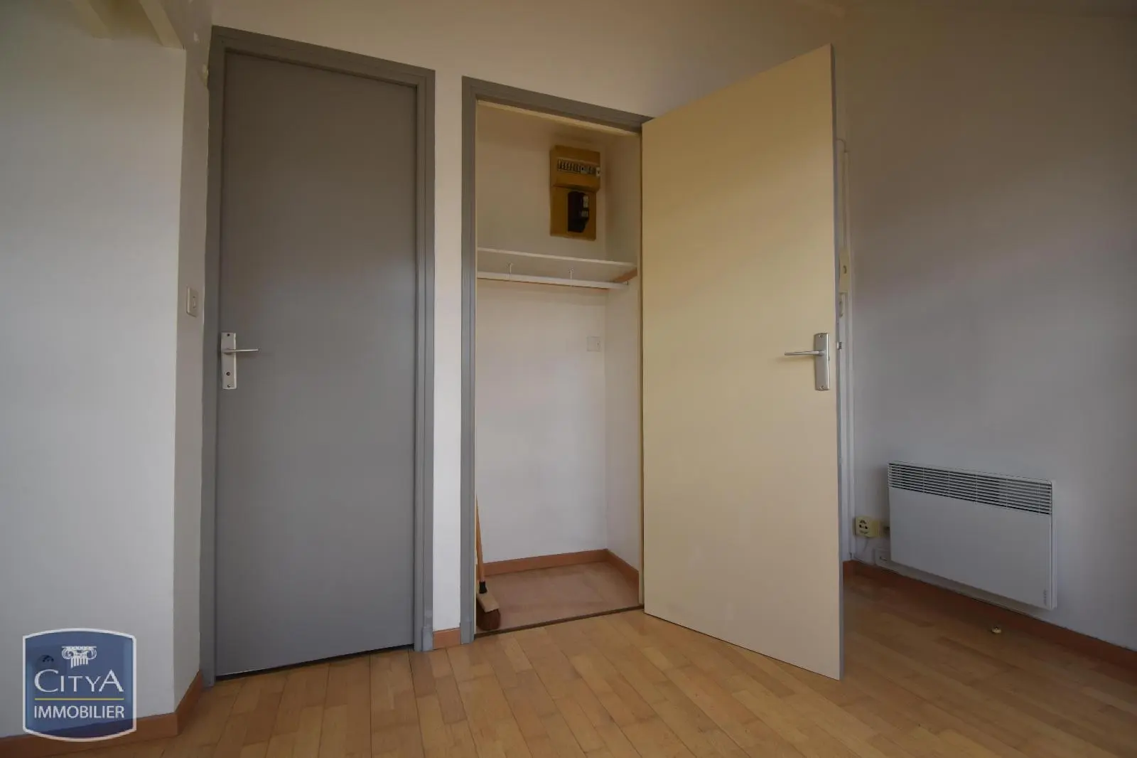 Photo 8 Appartement 1 pièce 13.38m²