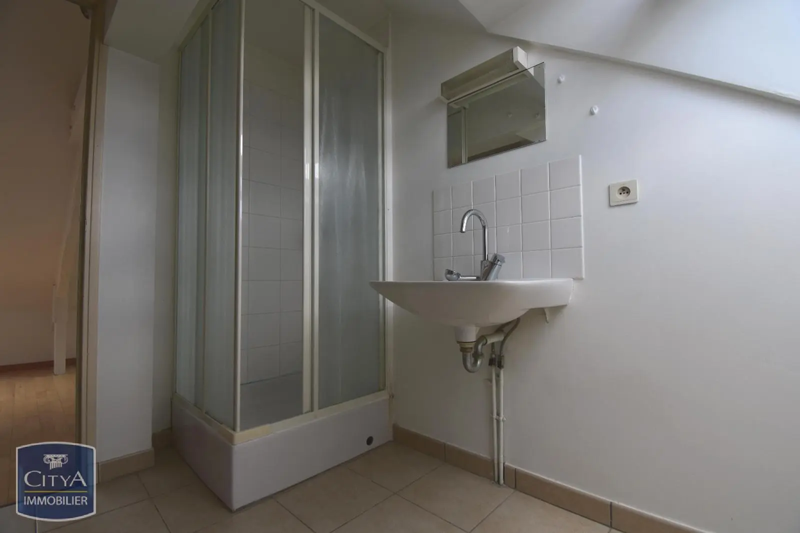 Photo 11 Appartement 1 pièce 13.38m²