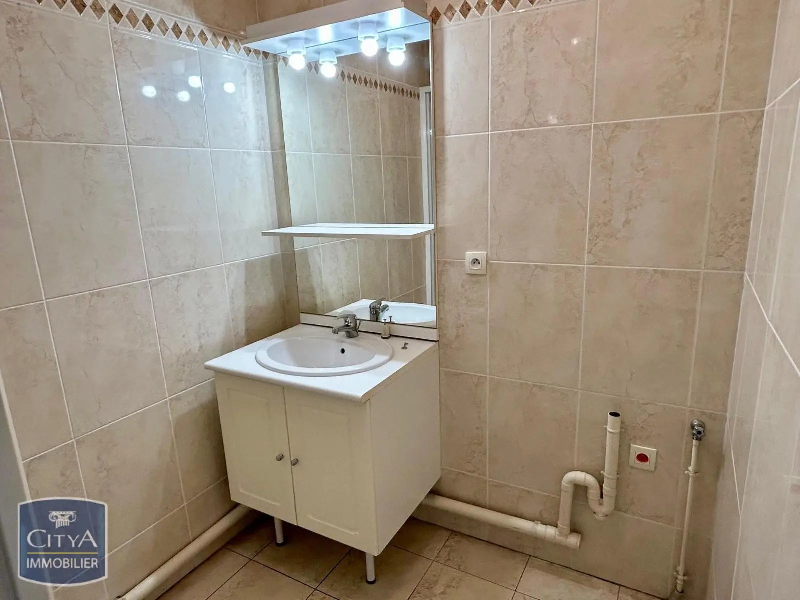 Photo 2 Appartement 3 pièces 55.58m²