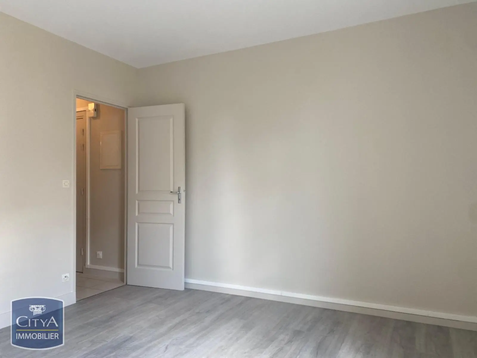 Photo 3 Appartement 2 pièces 51.52m²