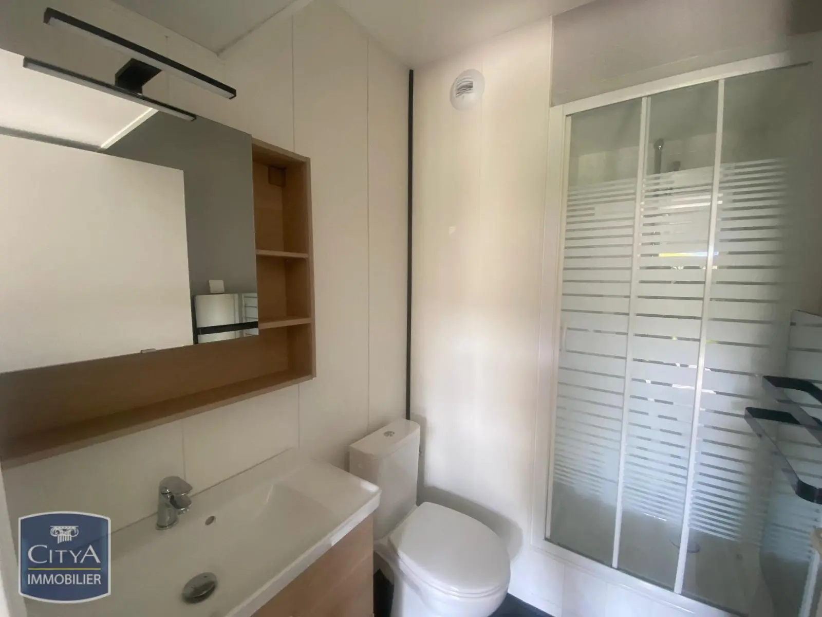 Photo 3 Appartement 1 pièce 17.55m²