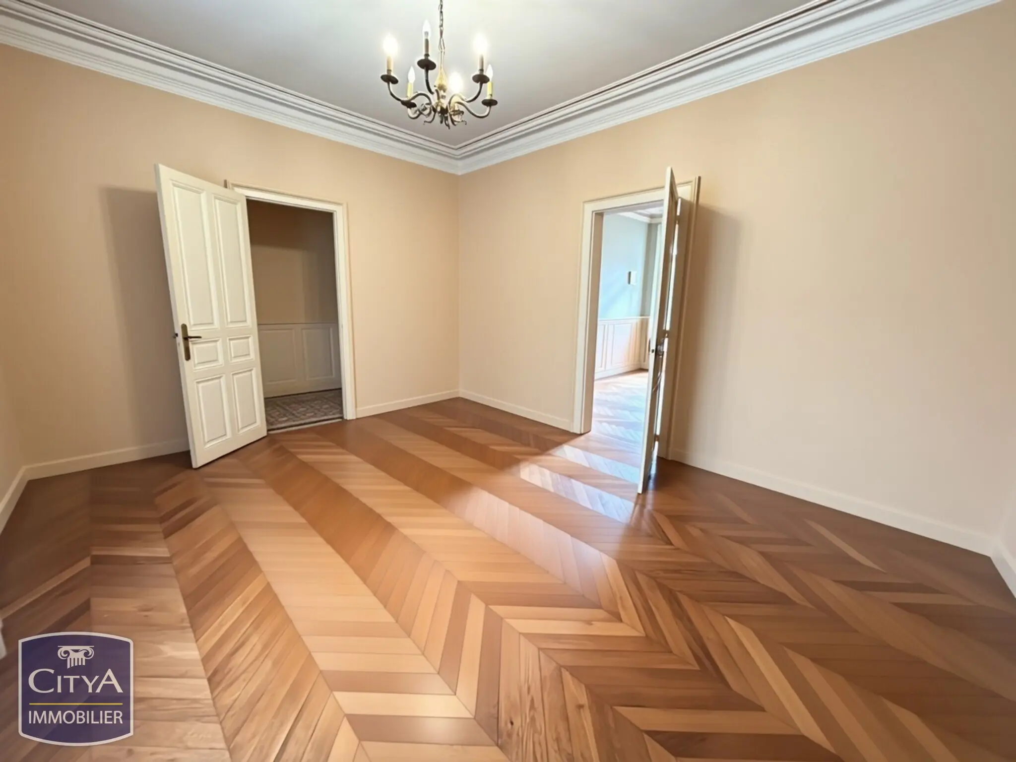 Photo 4 Maison 7 pièces 170m²