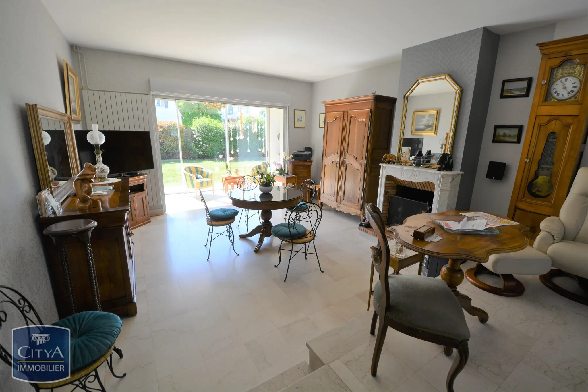 Photo 3 Maison 8 pièces 178m²