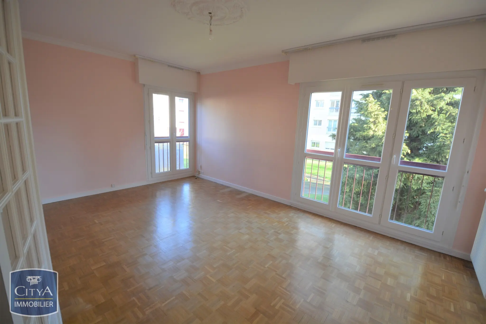 Photo 1 Appartement 4 pièces 80.9m²