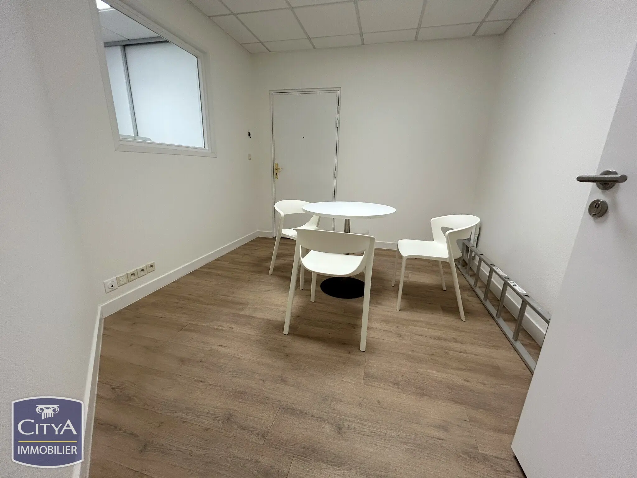 Photo 6 Local Commercial 106.92m²