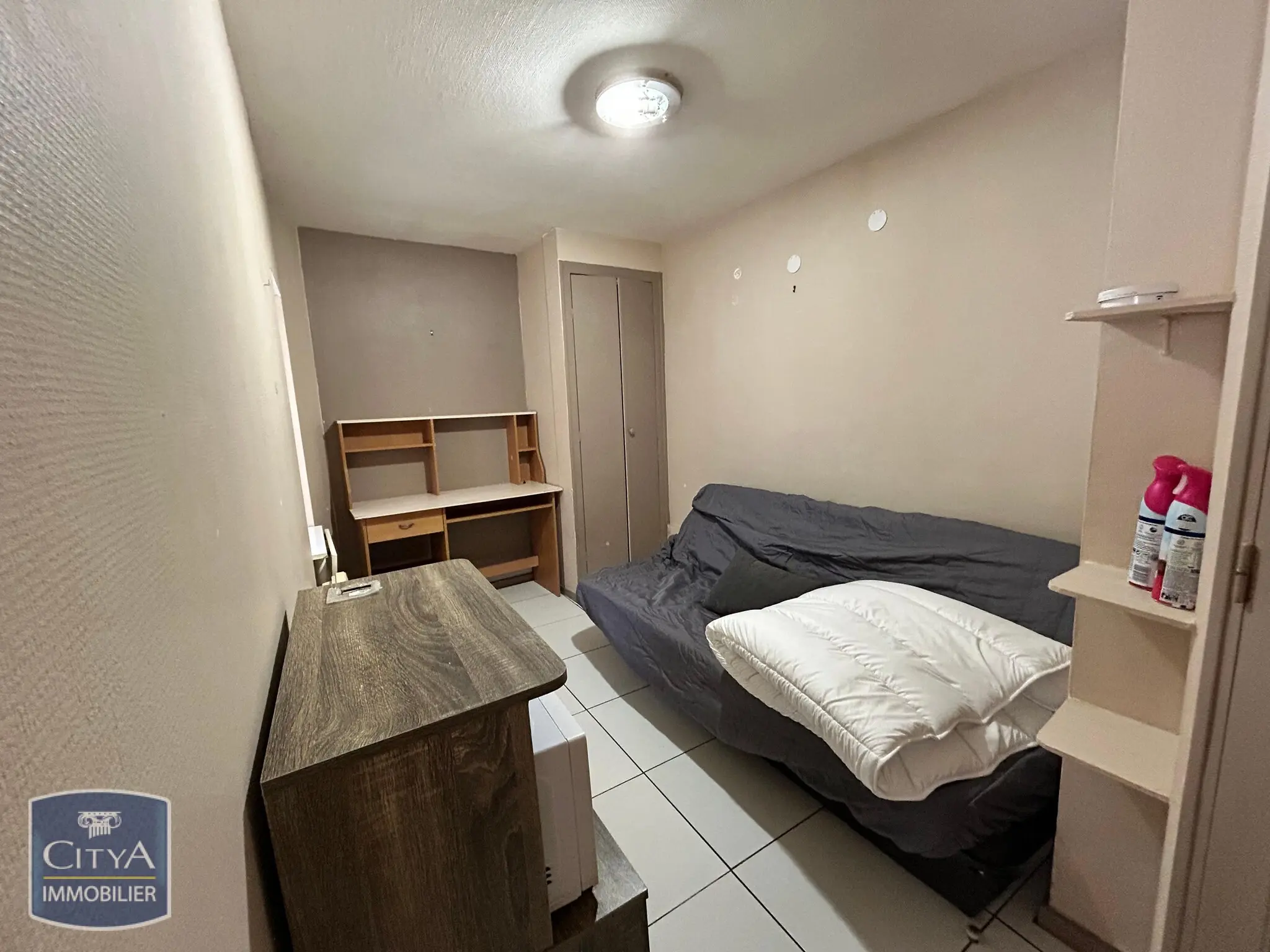 Photo 2 Appartement 1 pièce 13.34m²