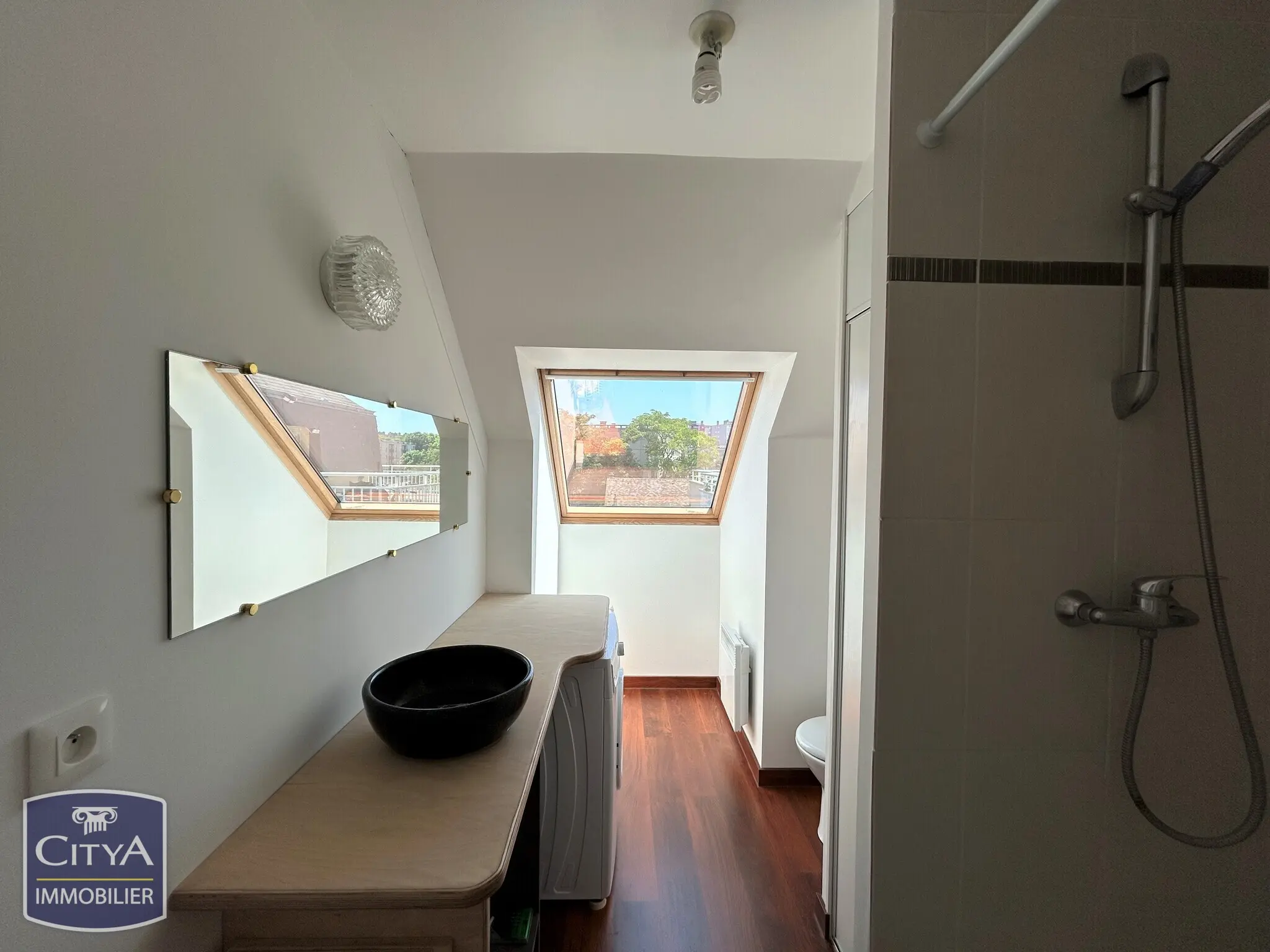 Photo 2 Appartement 1 pièce 21.85m²