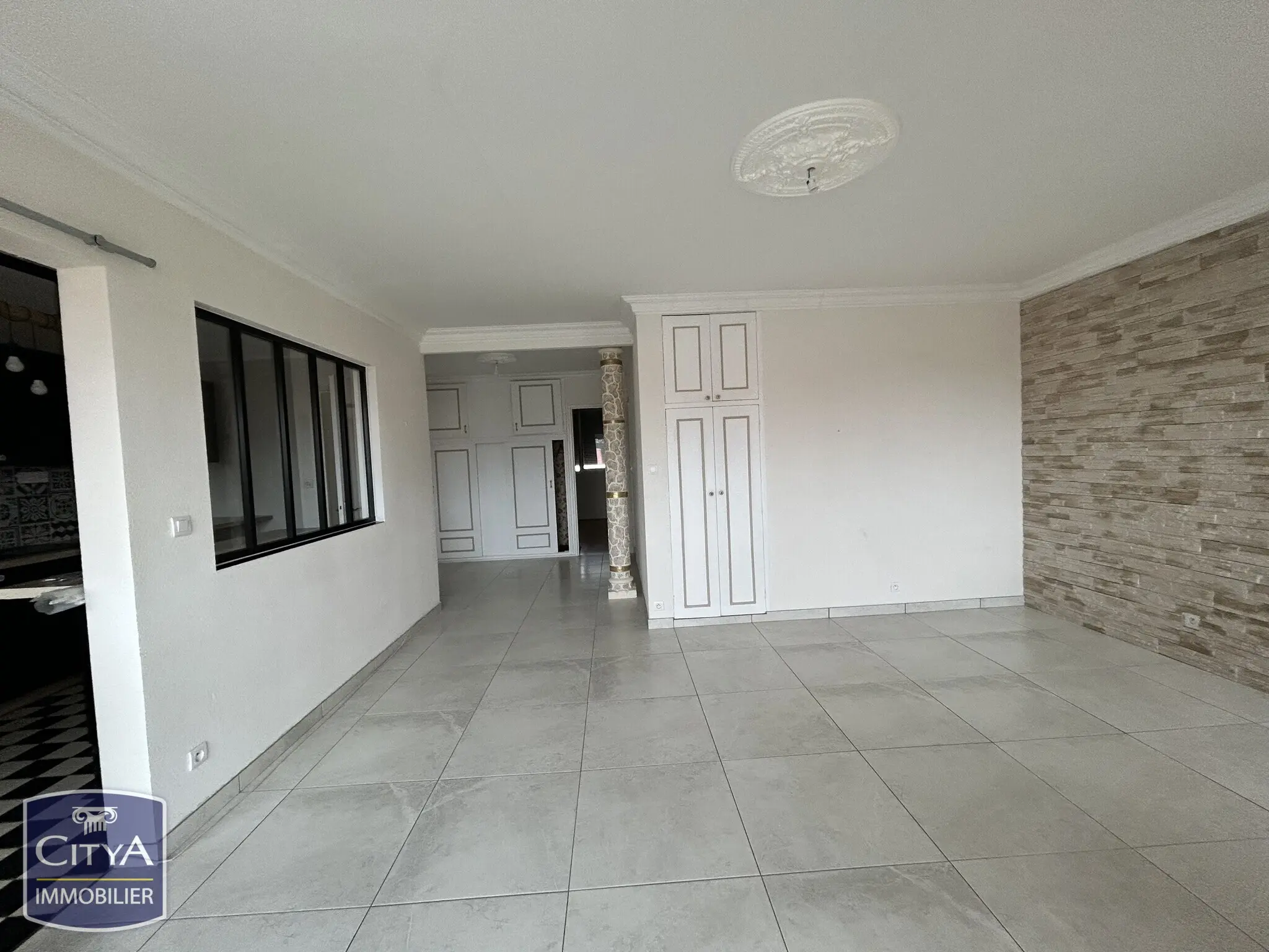 Photo 2 Appartement 4 pièces 79.47m²