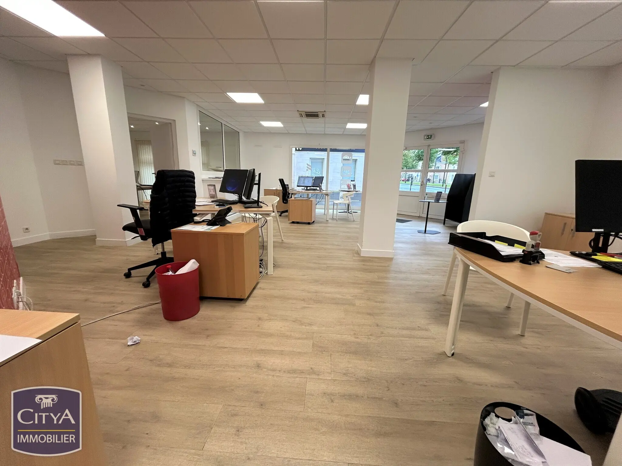 Photo 2 Local Commercial 106.92m²