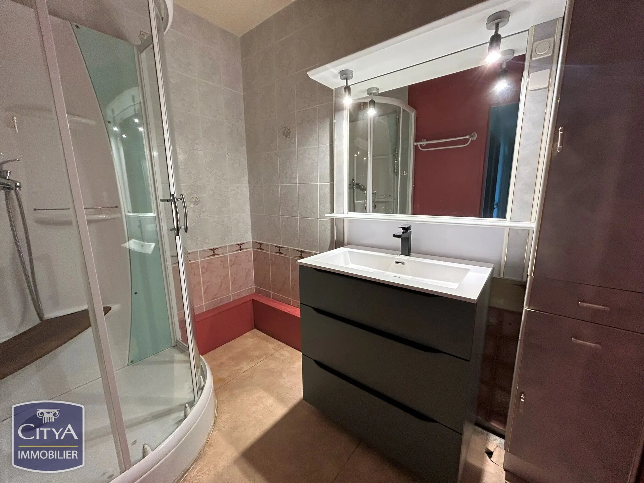 Photo 10 Appartement 5 pièces 98.06m²