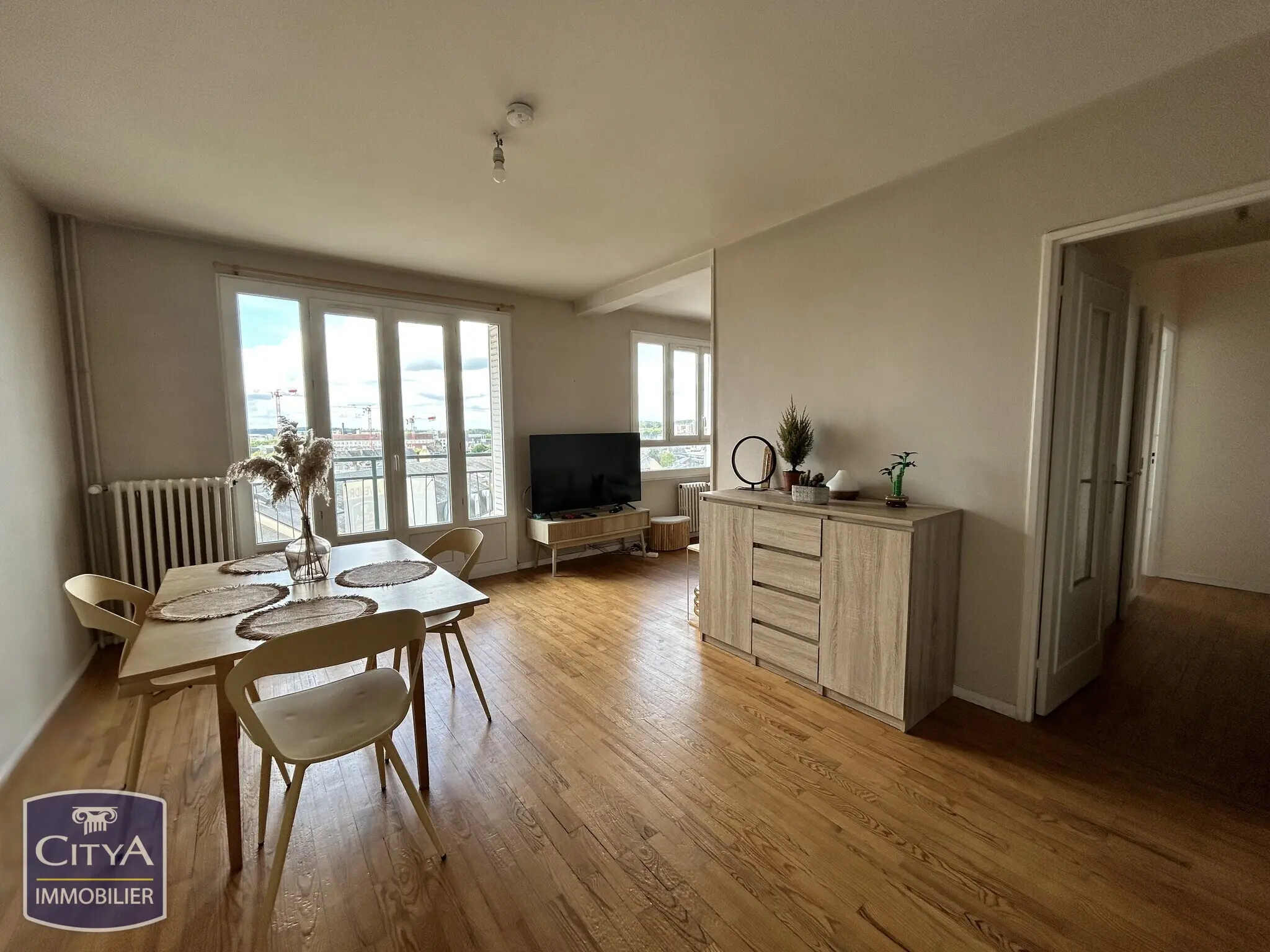 Photo 1 Appartement 4 pièces 64.32m²