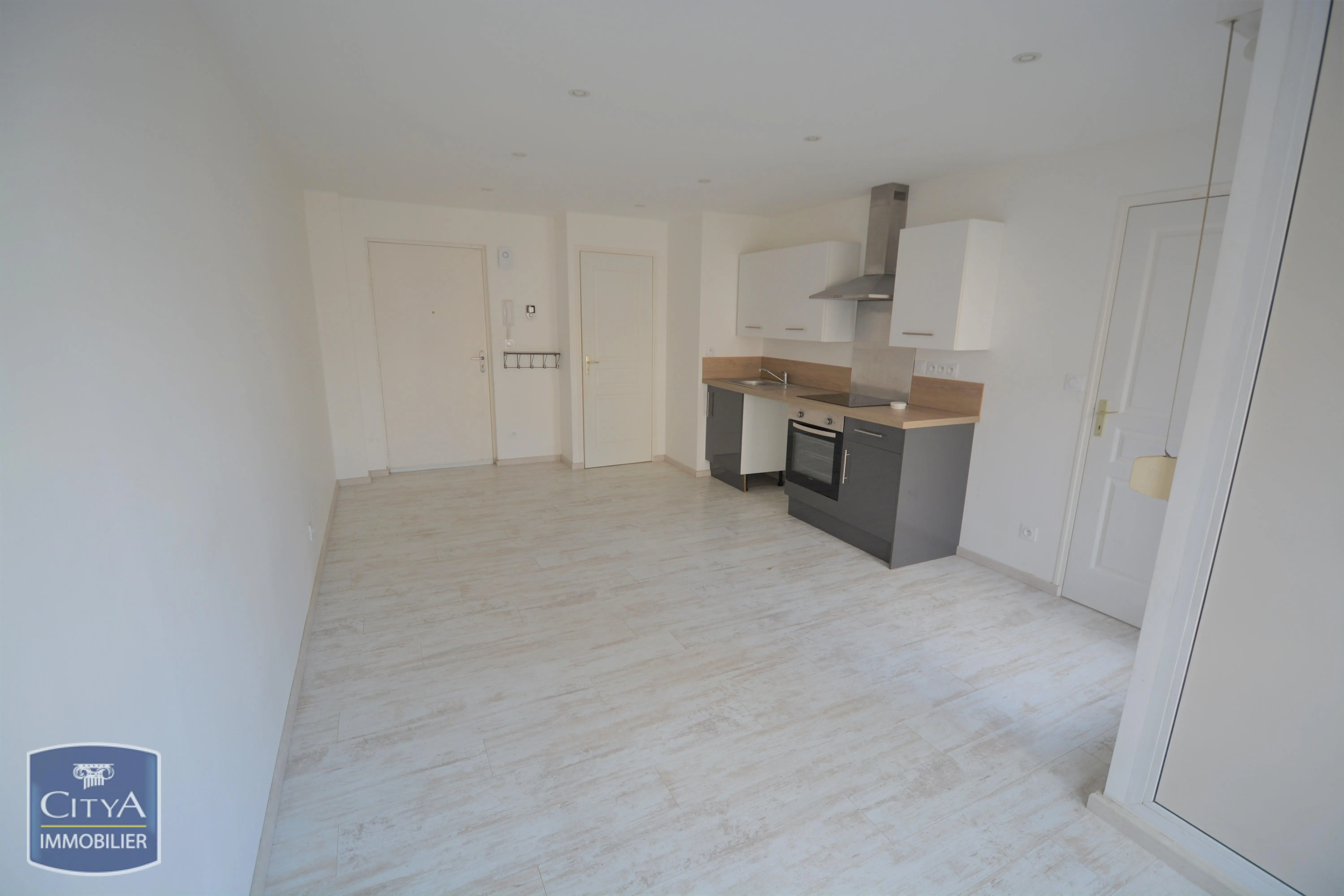 Photo 18 Appartement 6 pièces 127.81m²