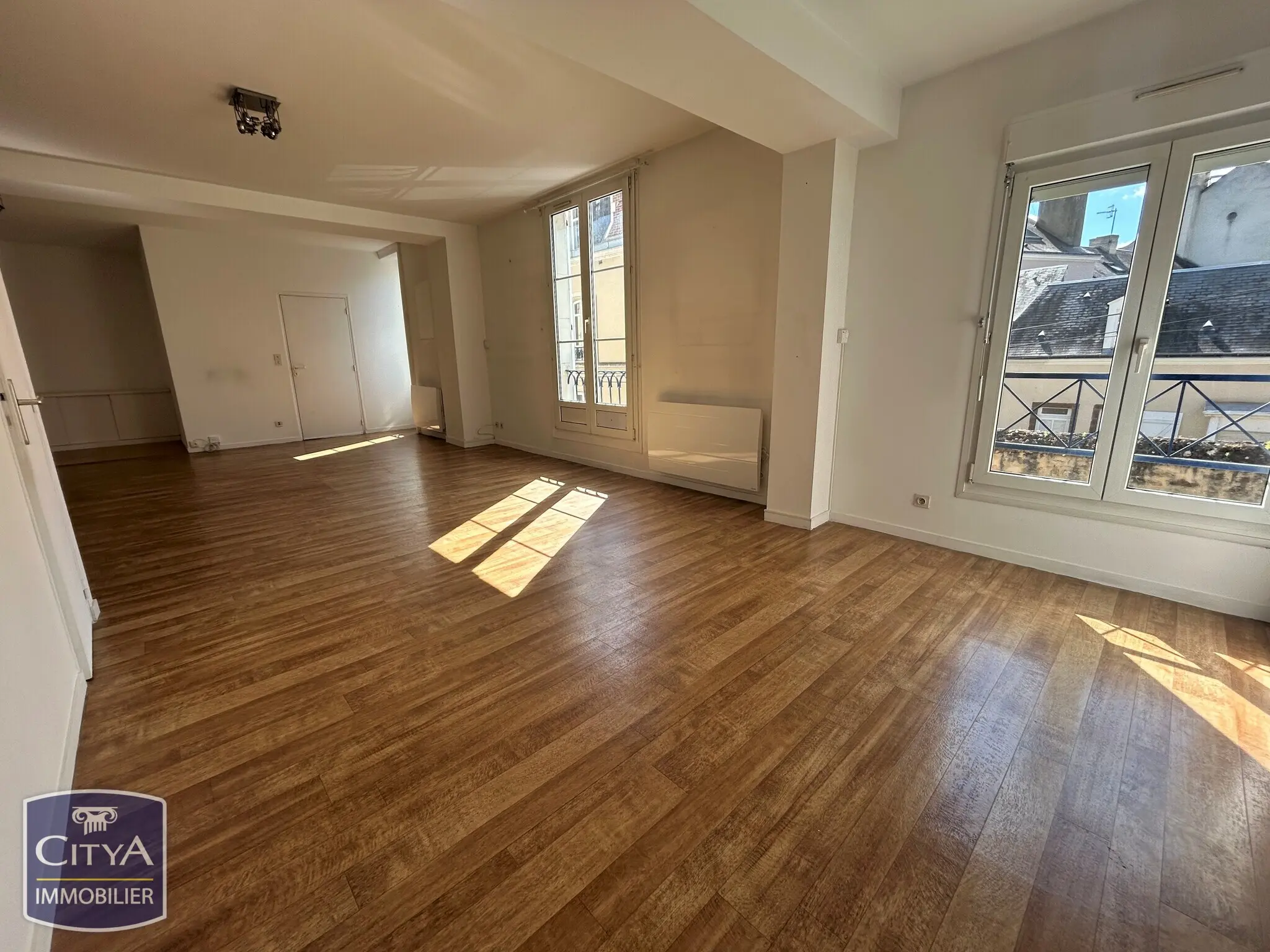 Photo 1 Appartement 5 pièces 90.18m²