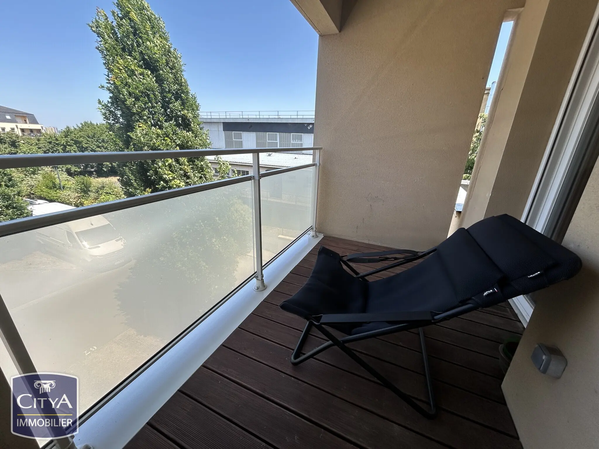 Photo 1 Appartement 4 pièces 47.45m²