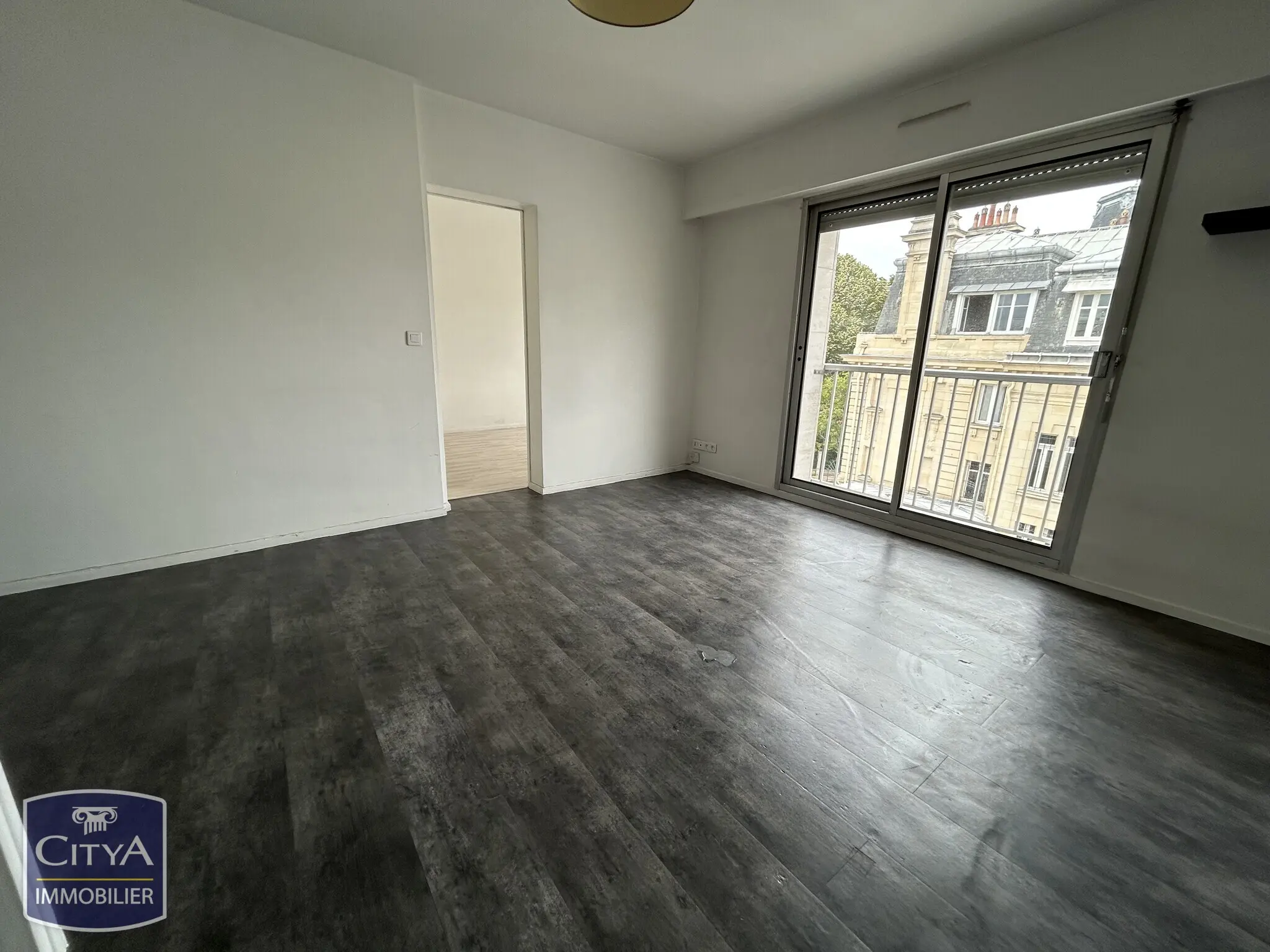 Photo 2 Appartement 2 pièces 42m²