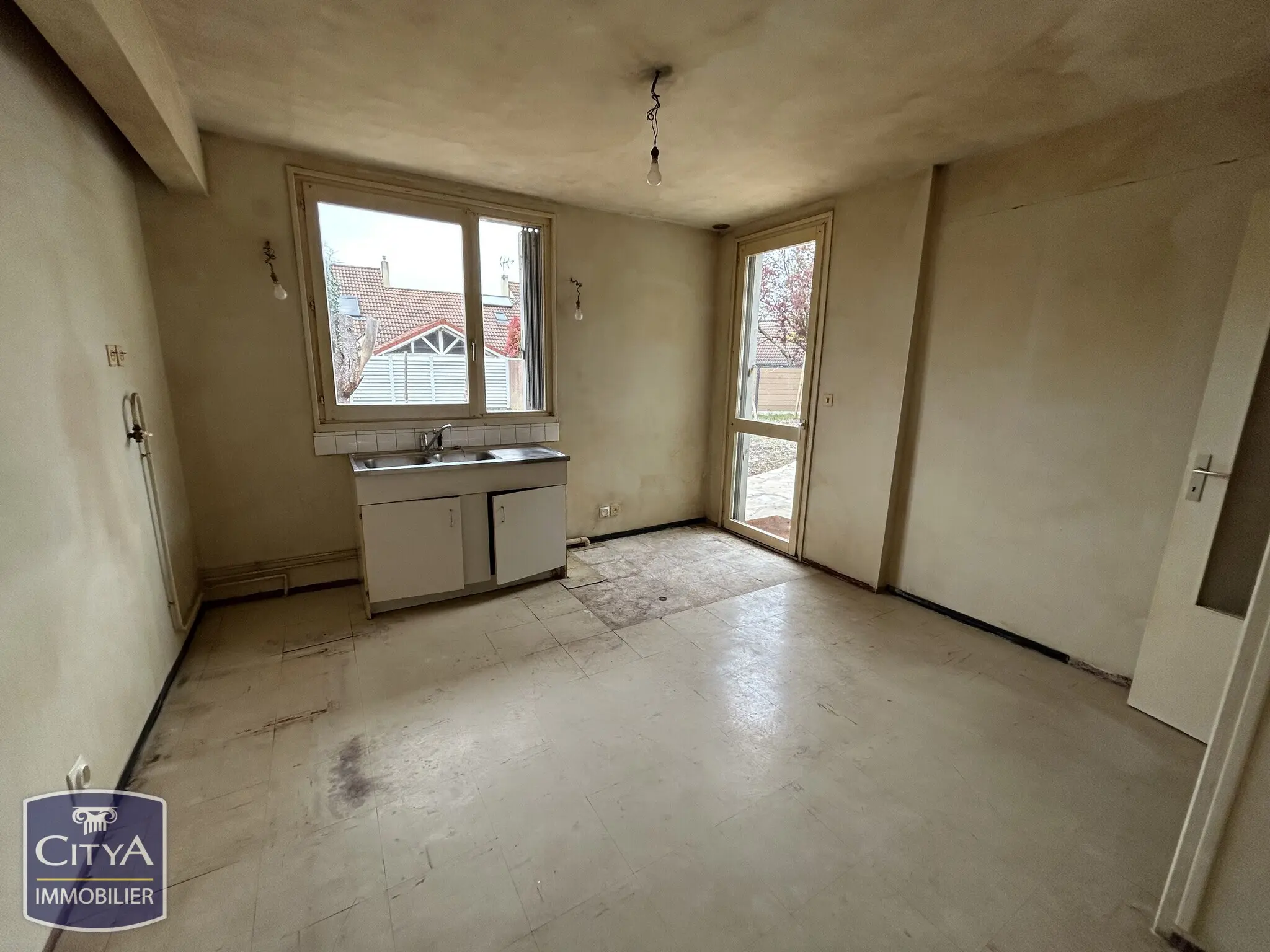 Photo 9 Maison 7 pièces 212m²