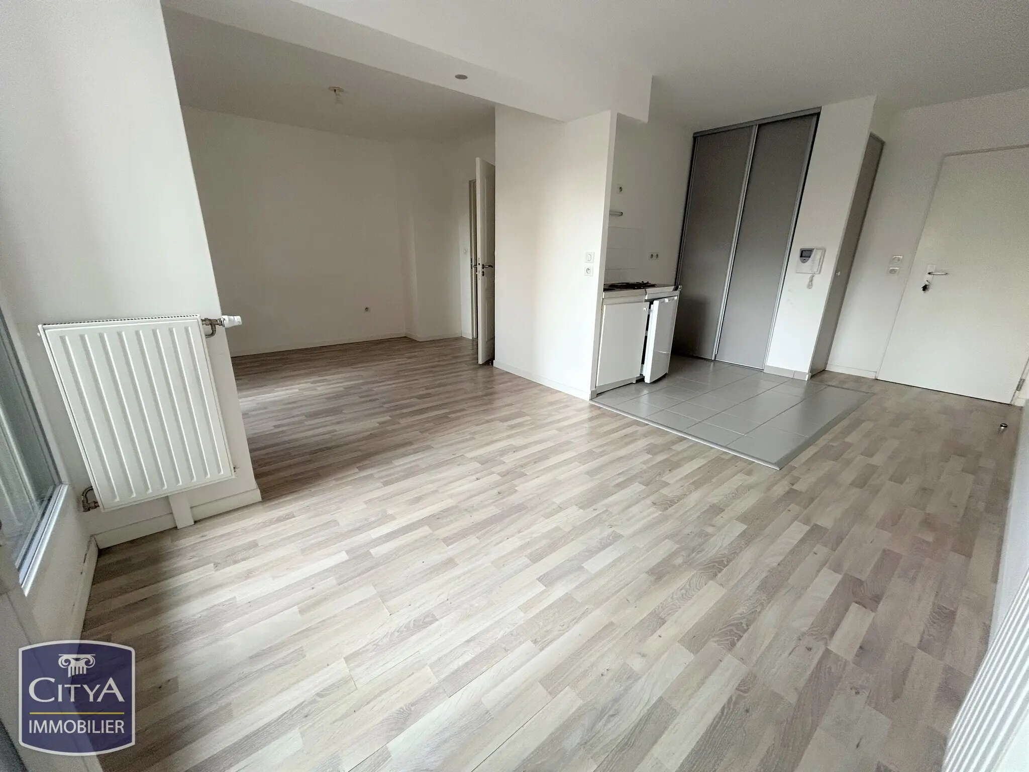 Photo 4 Appartement 1 pièce 33.92m²