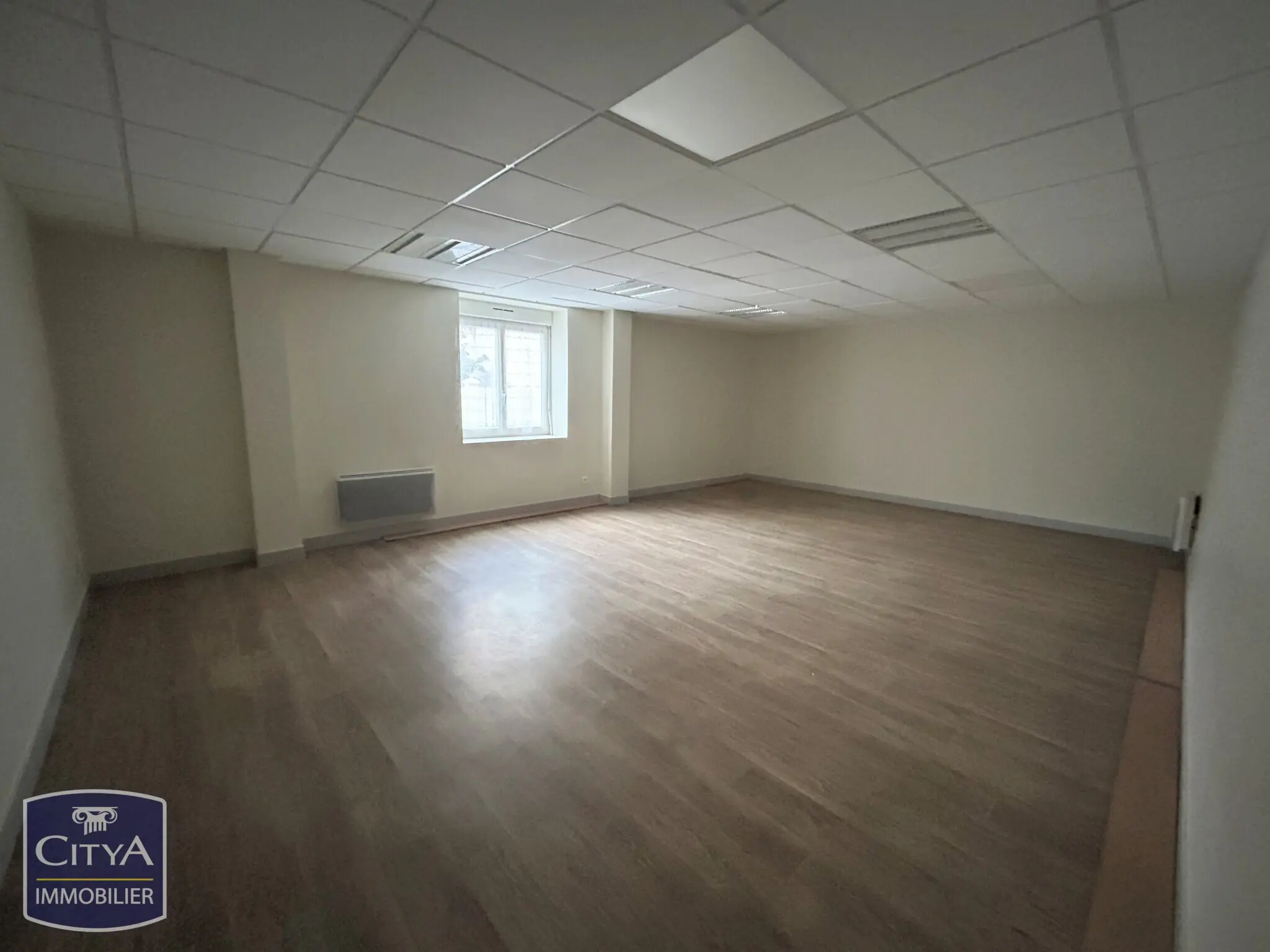 Photo 1 Local Commercial 205.77m²