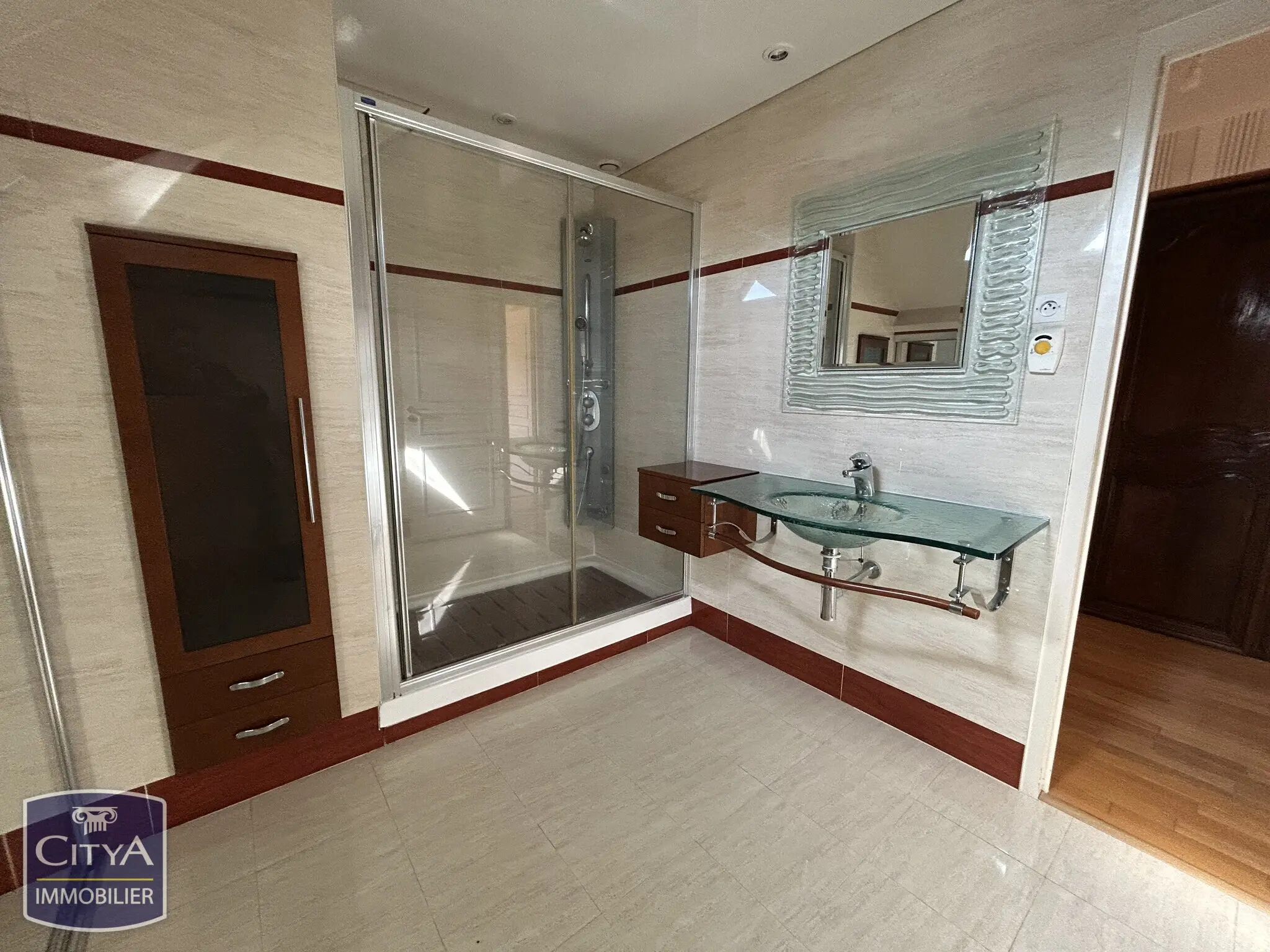 Photo 17 Maison 6 pièces 168m²