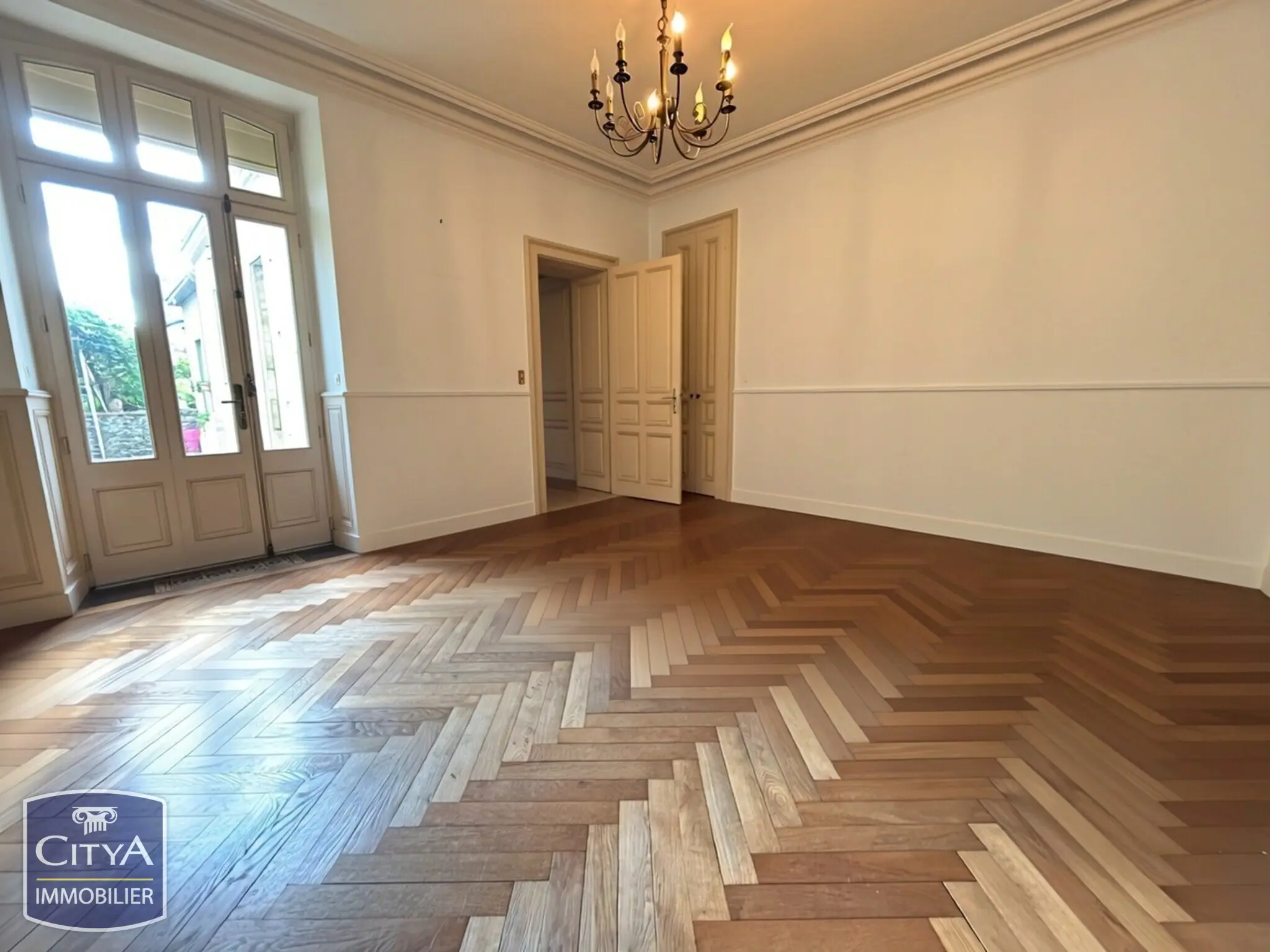 Photo 7 Maison 7 pièces 170m²