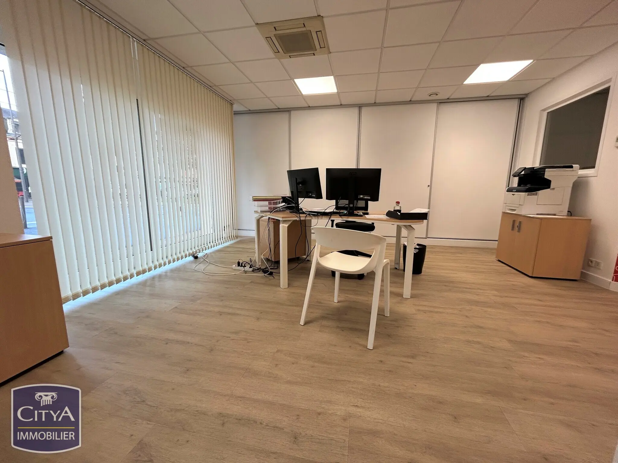Photo 3 Local Commercial 106.92m²