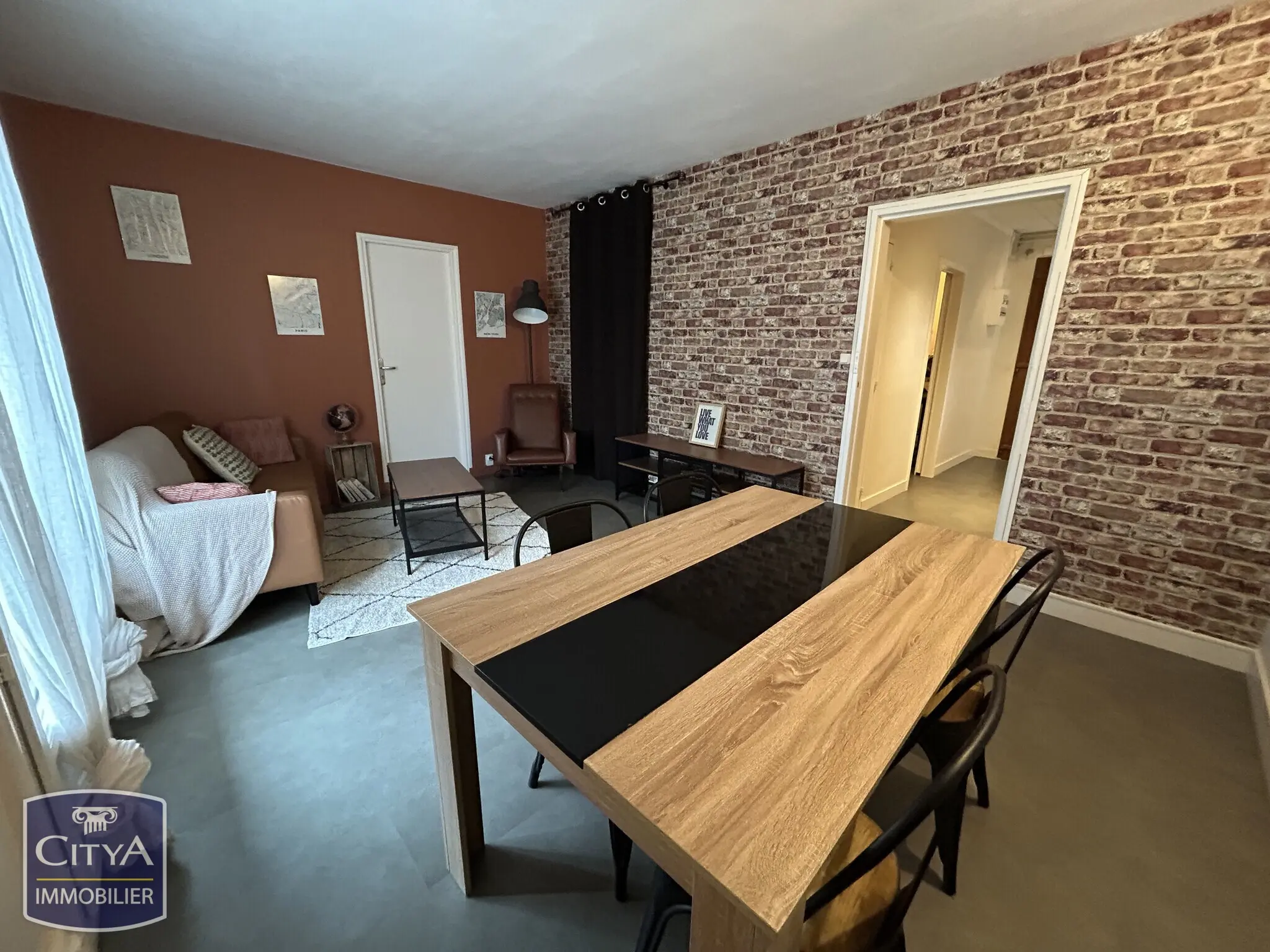Photo 3 Appartement 5 pièces 83.82m²
