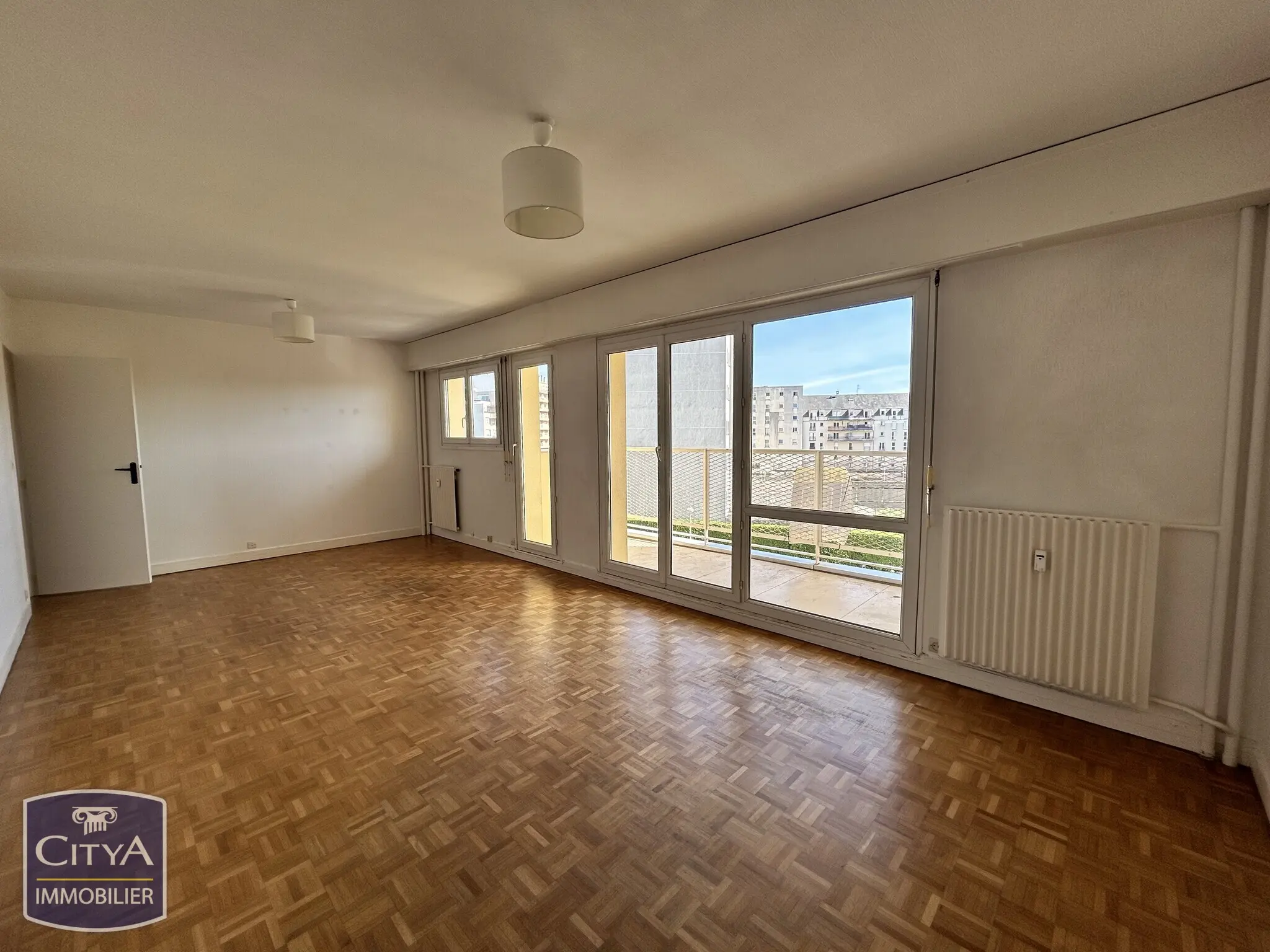 Photo 2 Appartement 5 pièces 88.39m²