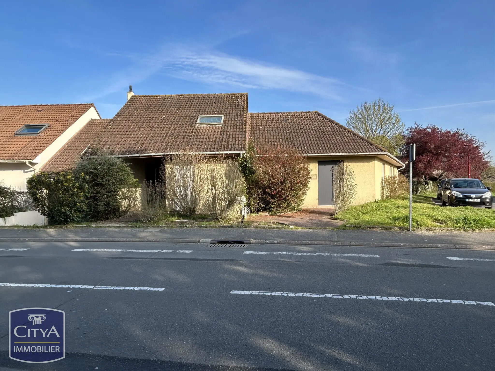 Photo 1 Maison 7 pièces 212m²