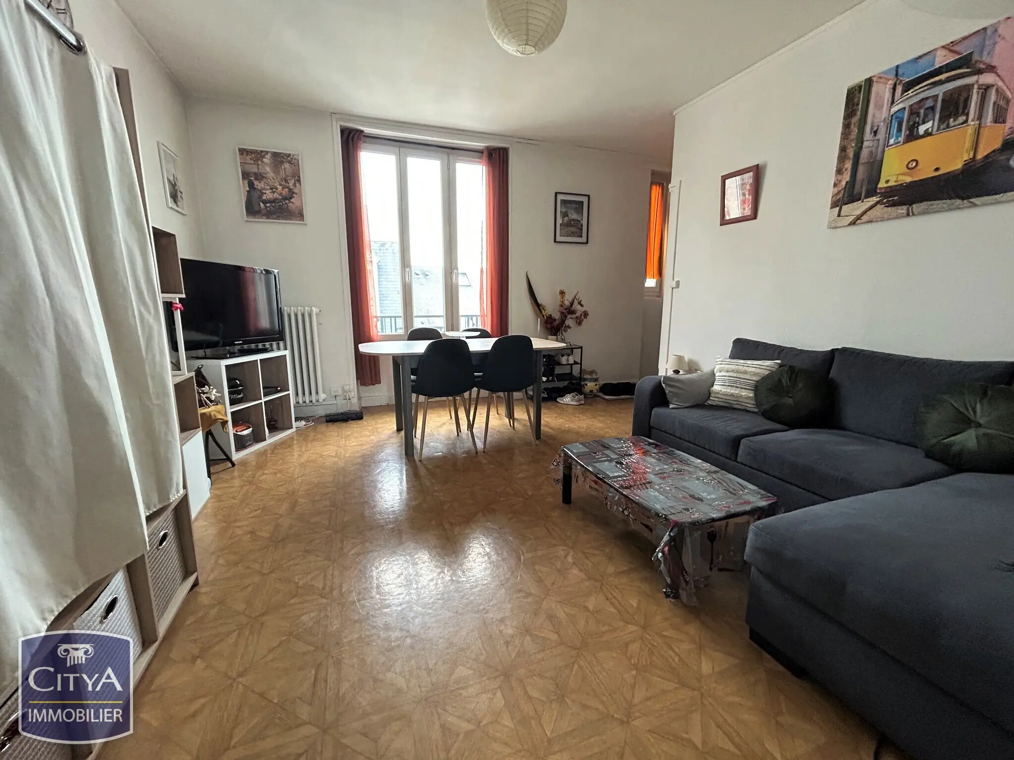 Photo 2 Appartement 1 pièce 36.16m²