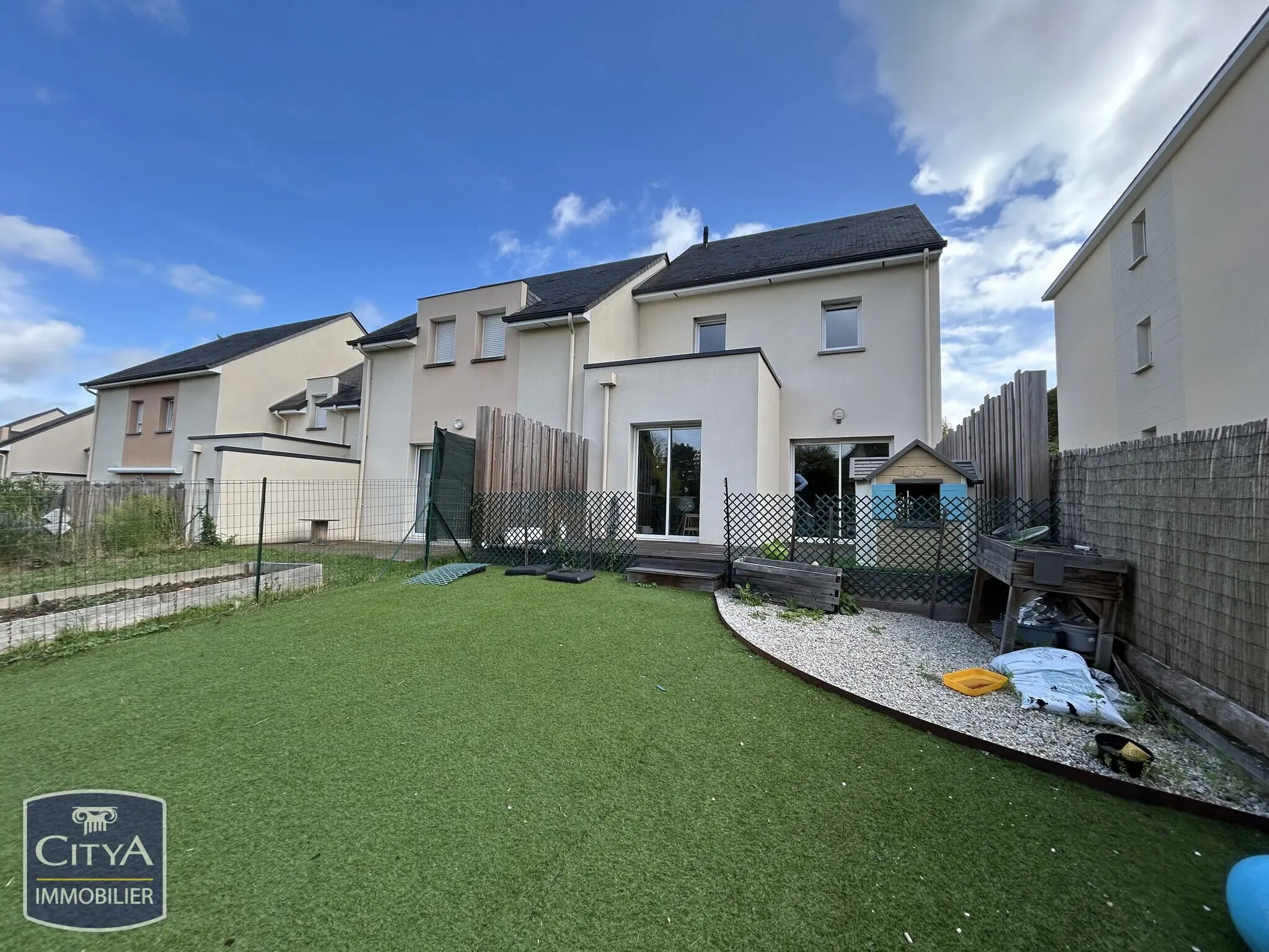 Photo 1 Maison 4 pièces 86m²