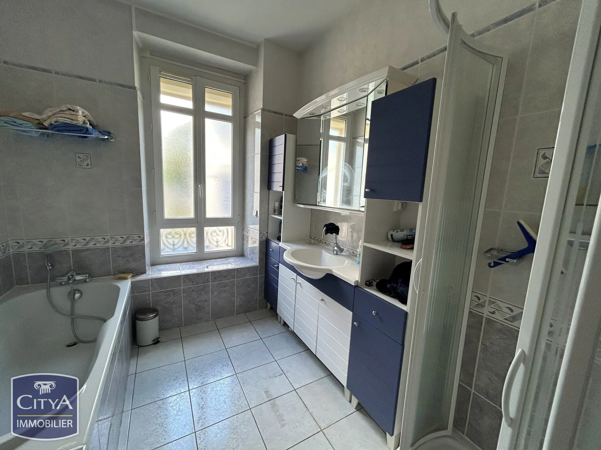 Photo 8 Maison 7 pièces 250m²