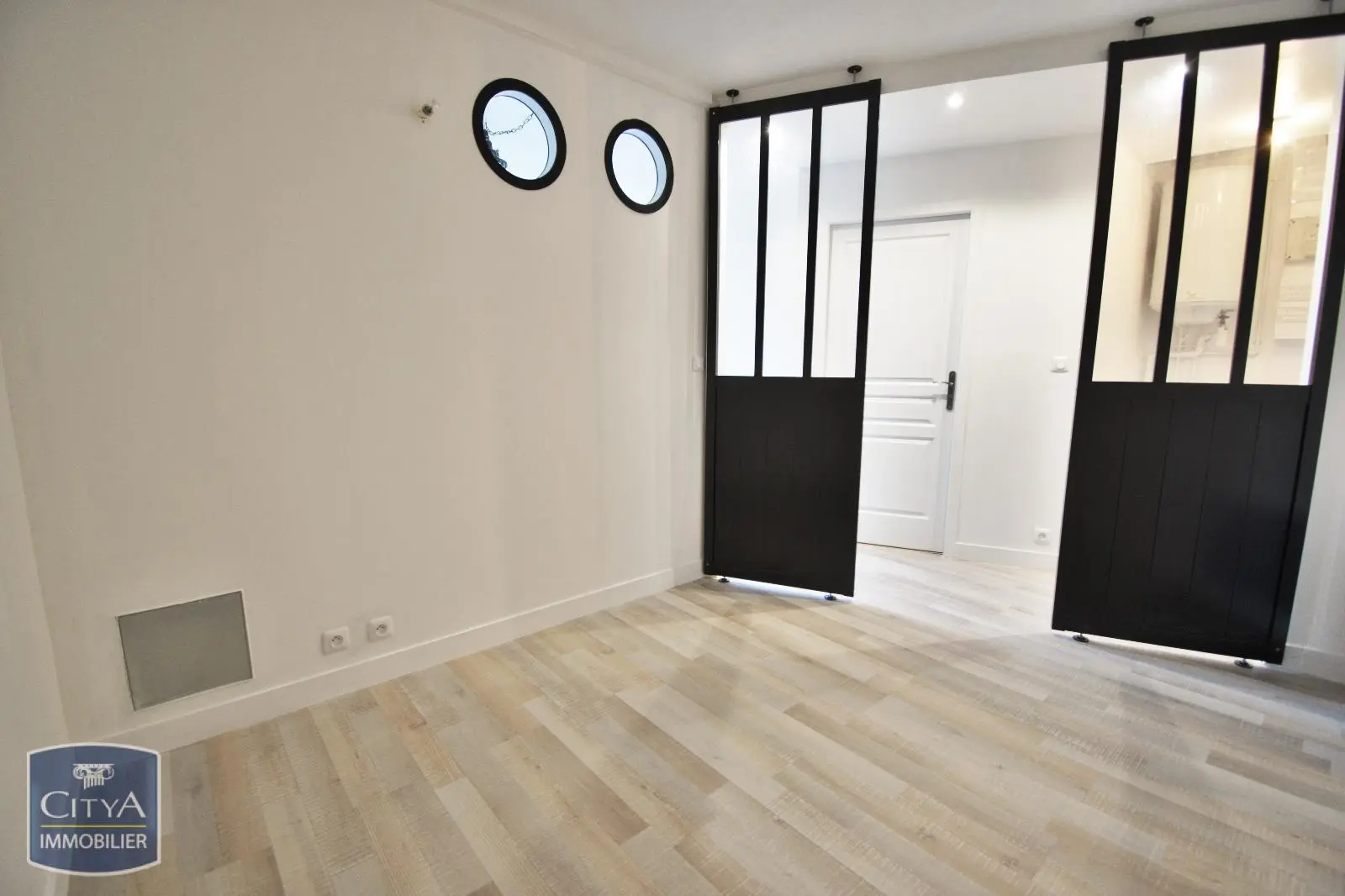 Photo 9 Appartement 1 pièce 32.16m²