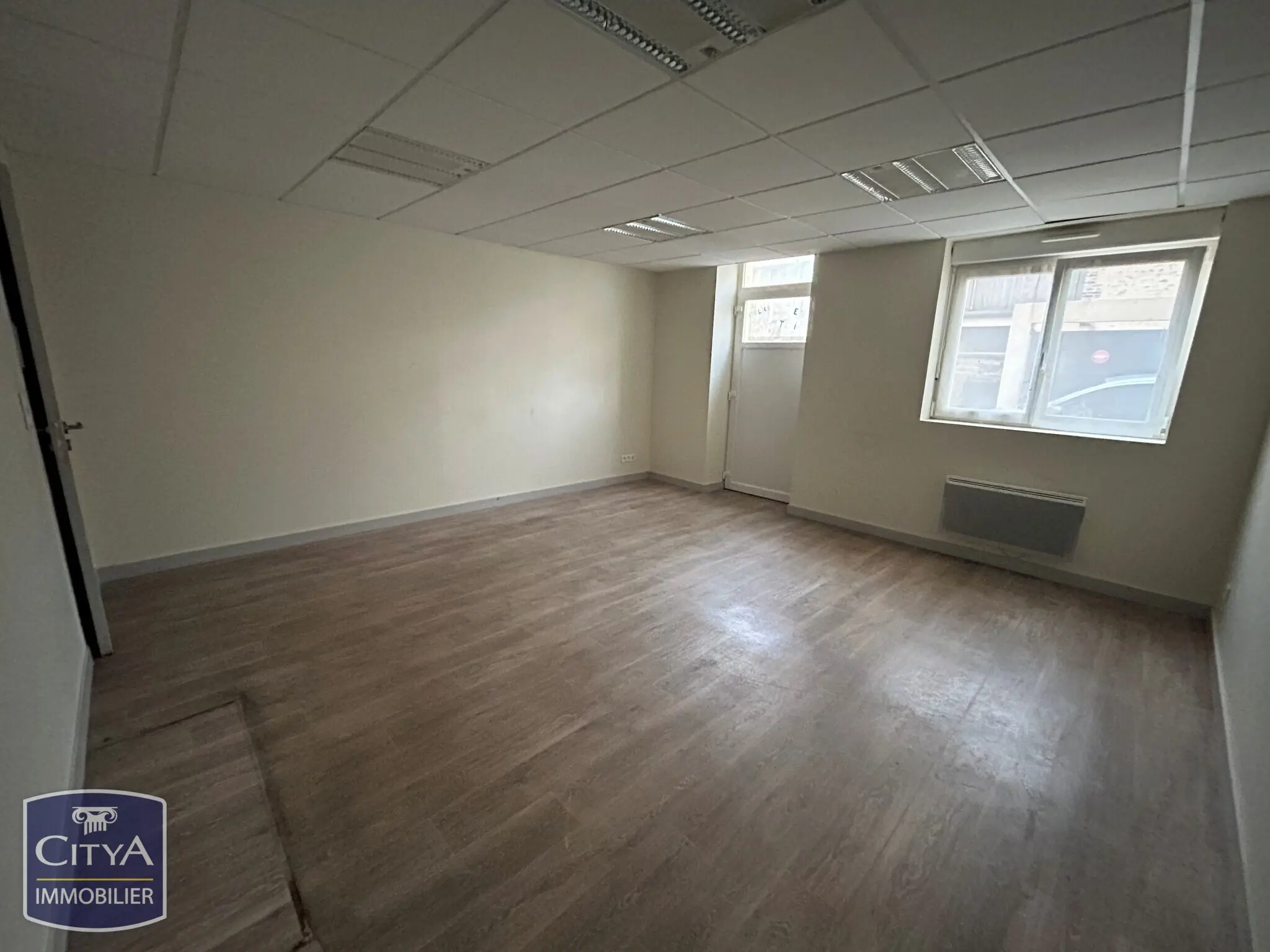 Photo 8 Local Commercial 205.77m²