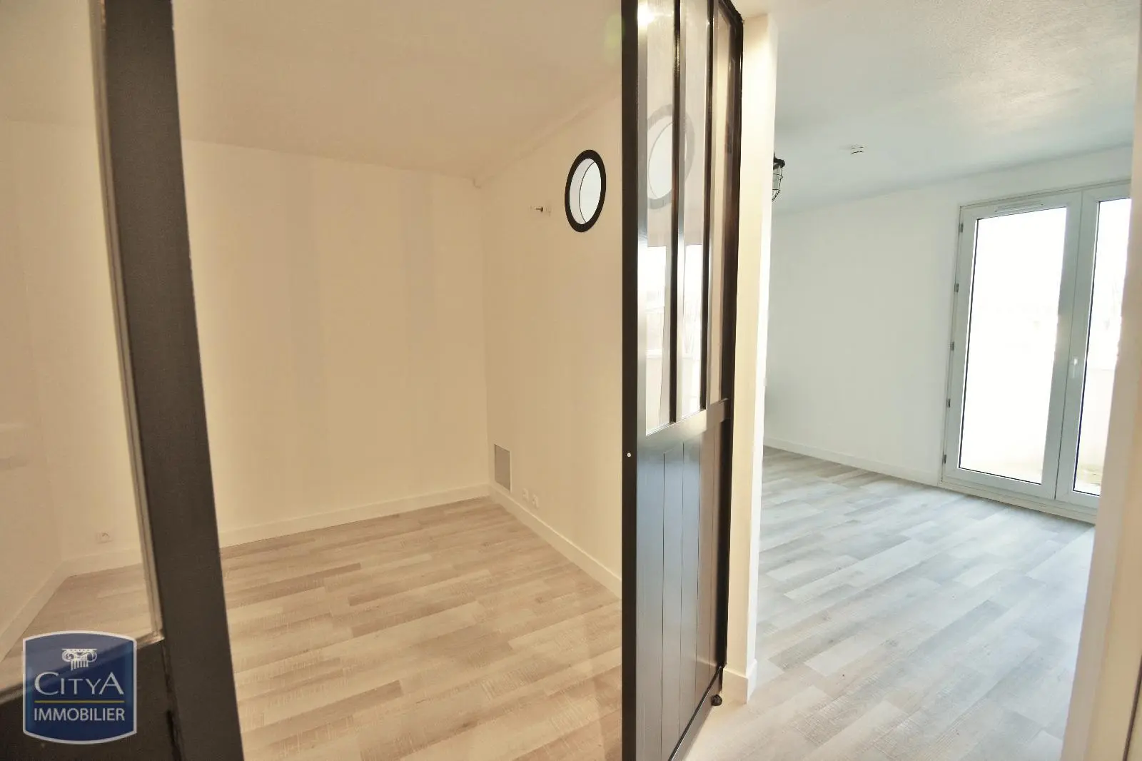Photo 5 Appartement 1 pièce 32.16m²