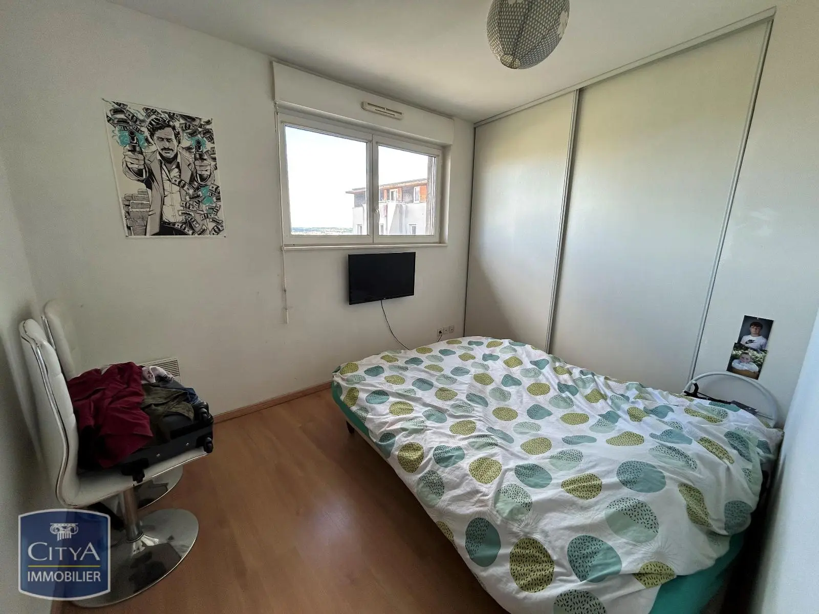 A VENDRE T3 LIBRE DE TOUTE OCCUPATION DEUX PARKINGS DEUX CHAMBRES UNIVERSITÉ TRAMWAY BUS COMMERCES PROCHE CENTRE VILLE SALLE DE BAINS