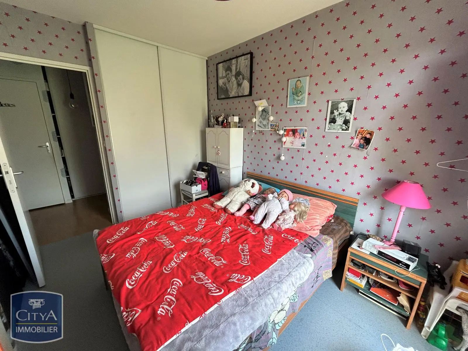A VENDRE T3 DOUCHE LOCATAIRE EN PLACE IMMEUBLE RÉCENT BUS PROCHE DU CENTRE 2 CHAMBRES PARKING